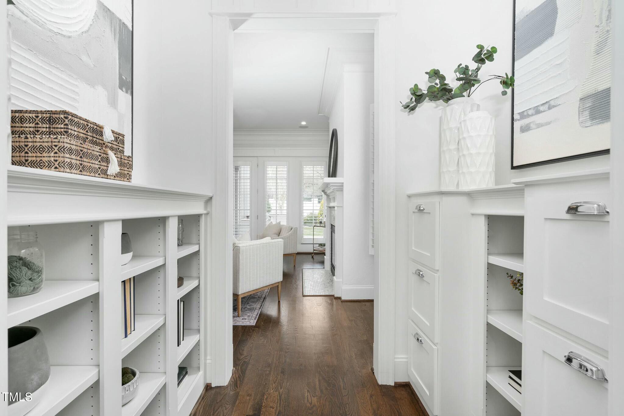 543 Guilford Circle