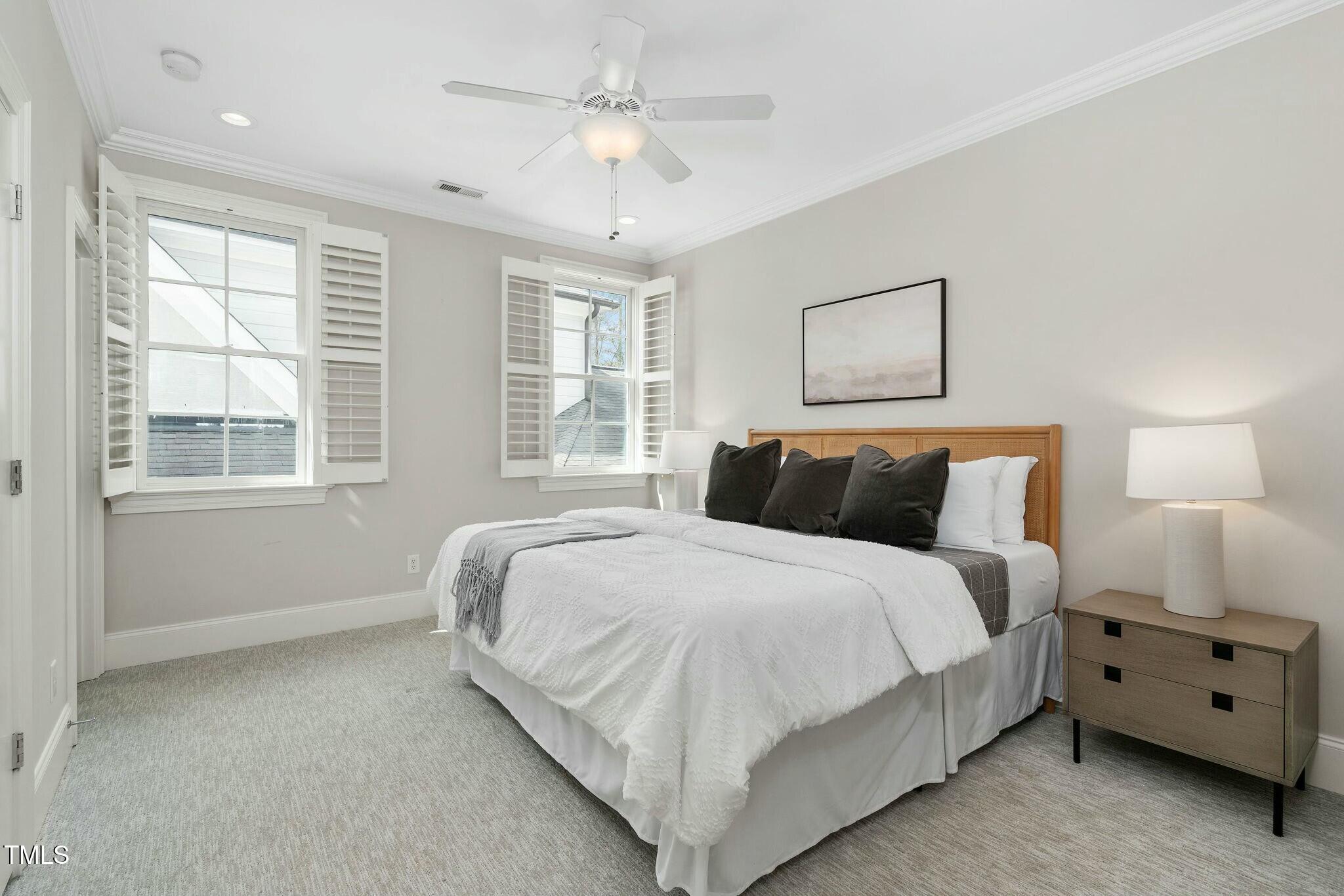 543 Guilford Circle