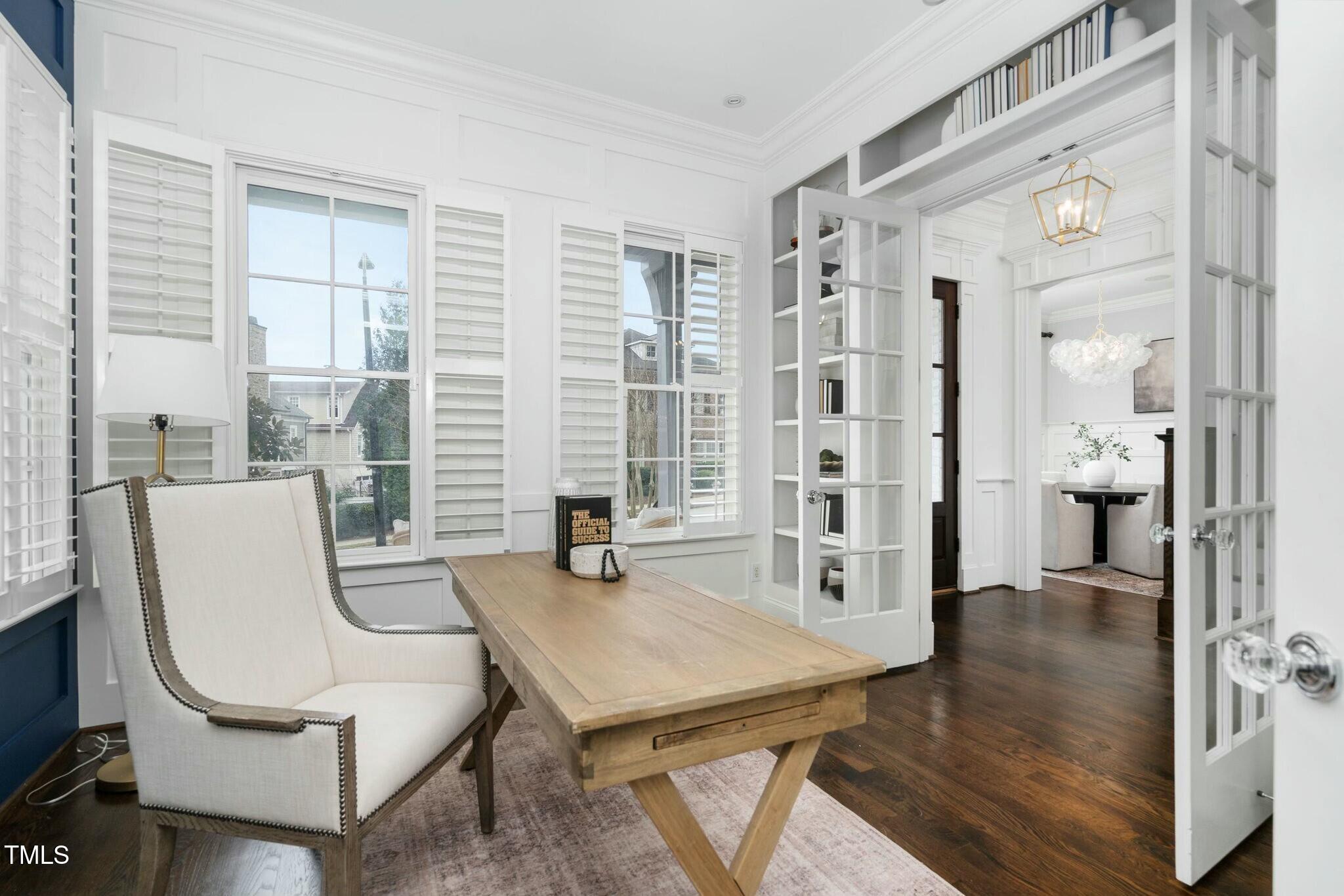 543 Guilford Circle