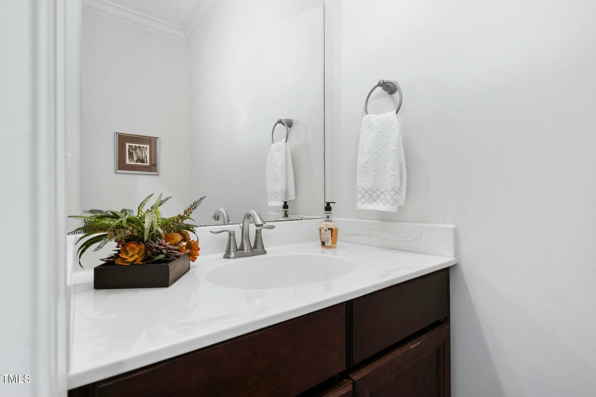 1052 Monmouth Loop