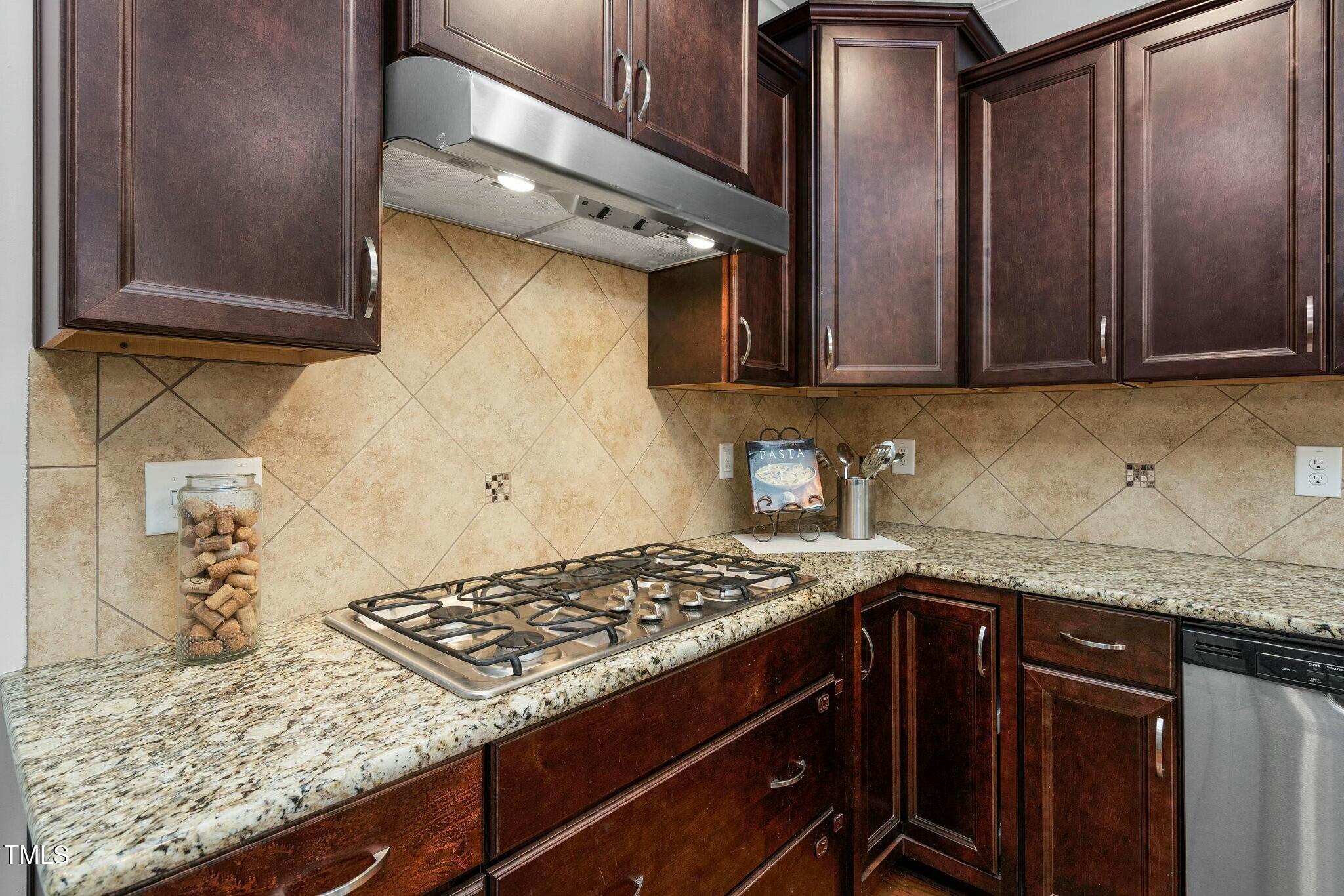 1052 Monmouth Loop