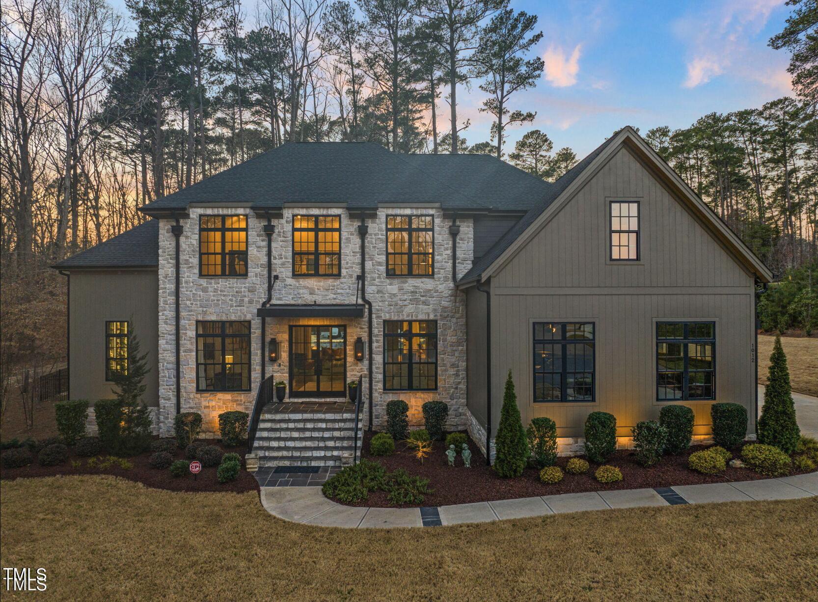 1012 Casa Dega Way