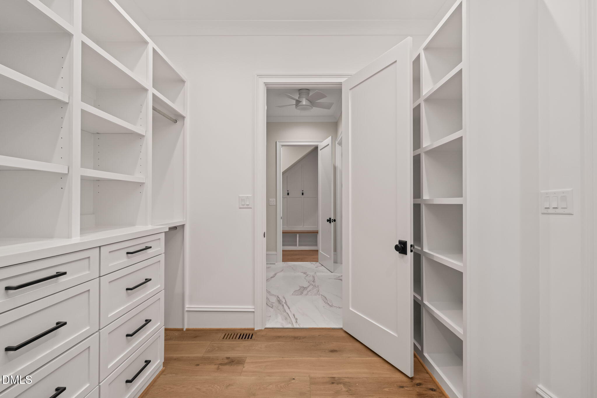 1712 Legacy Ridge Lane