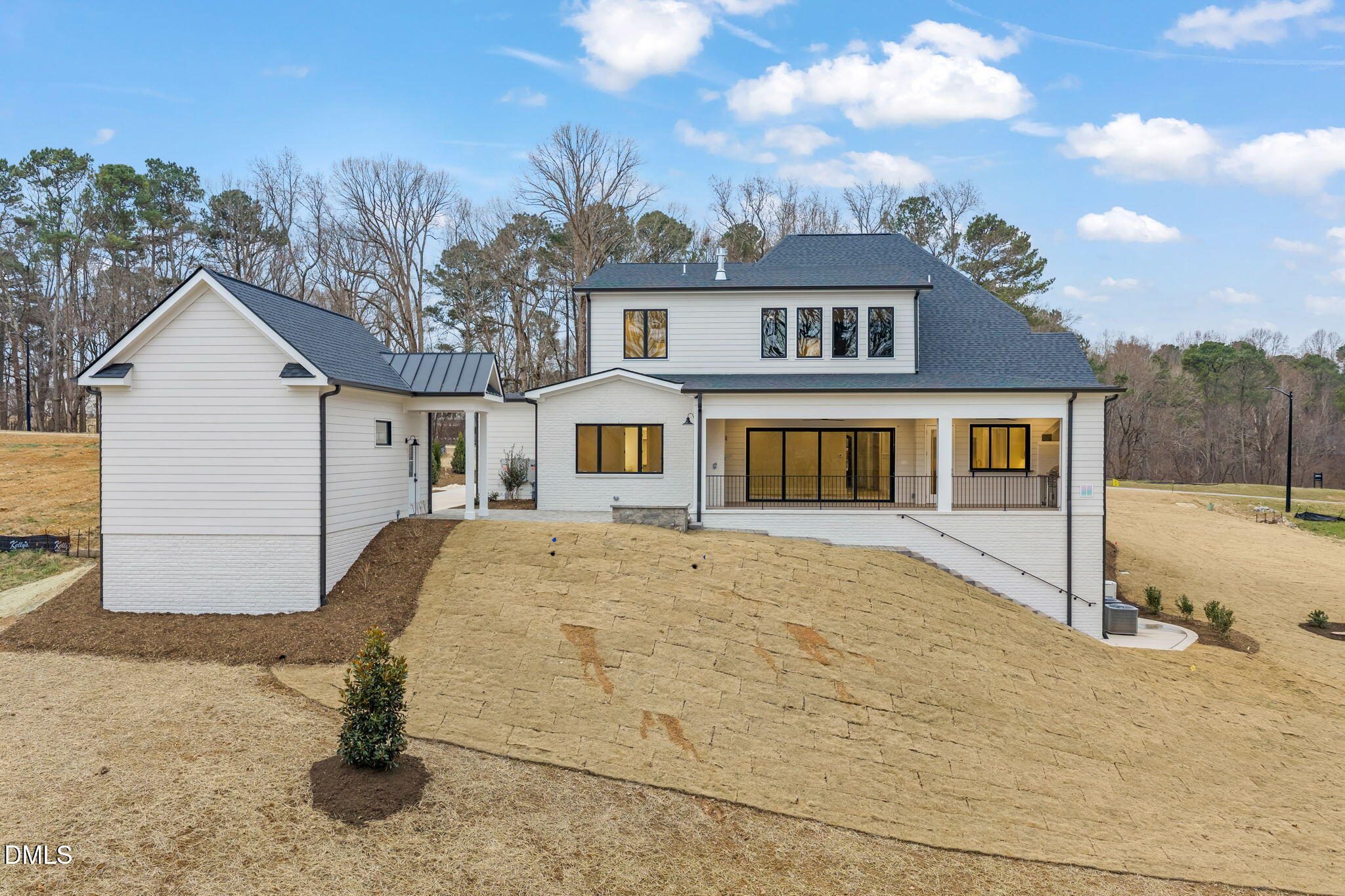 1712 Legacy Ridge Lane