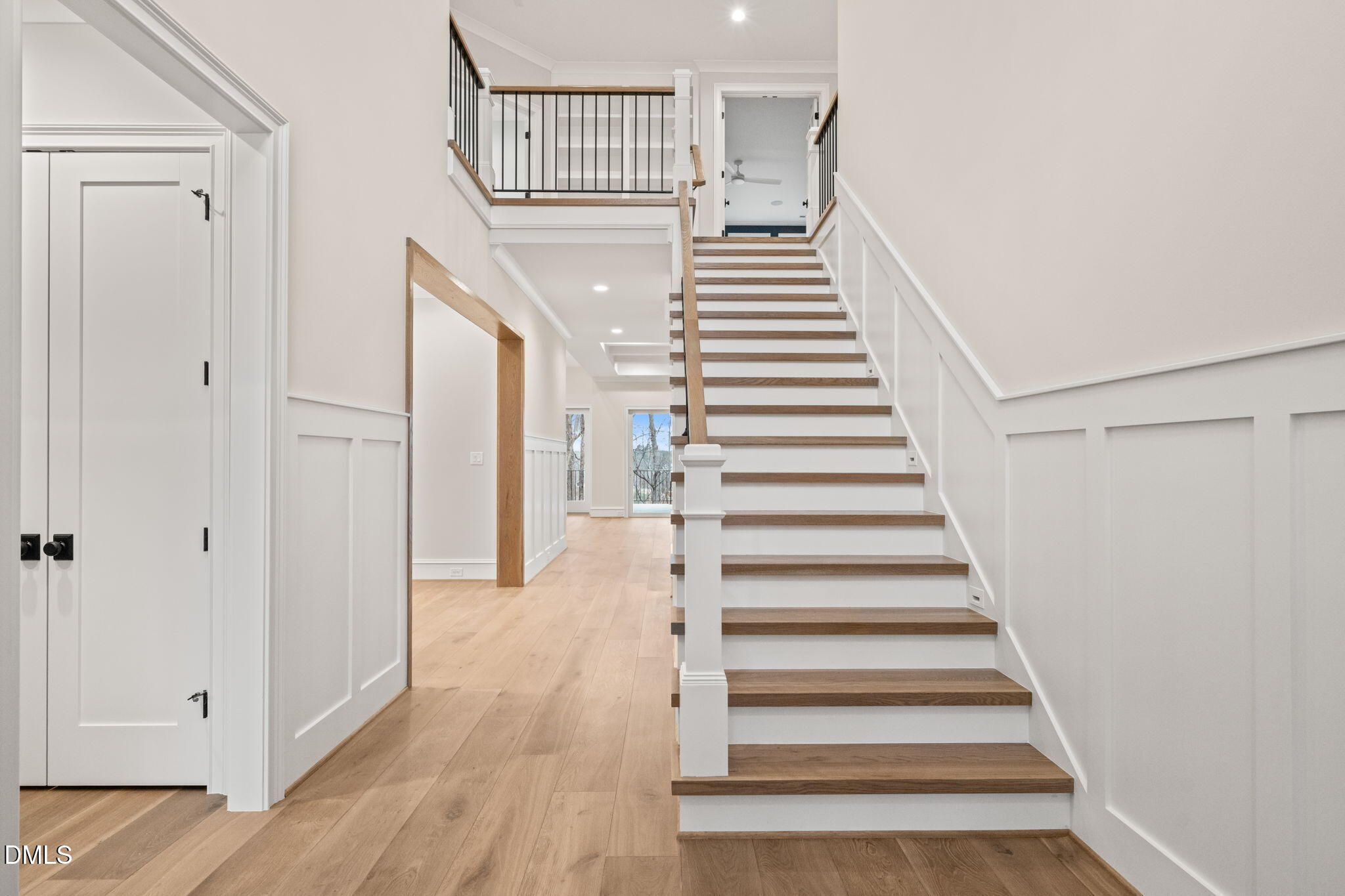 1712 Legacy Ridge Lane