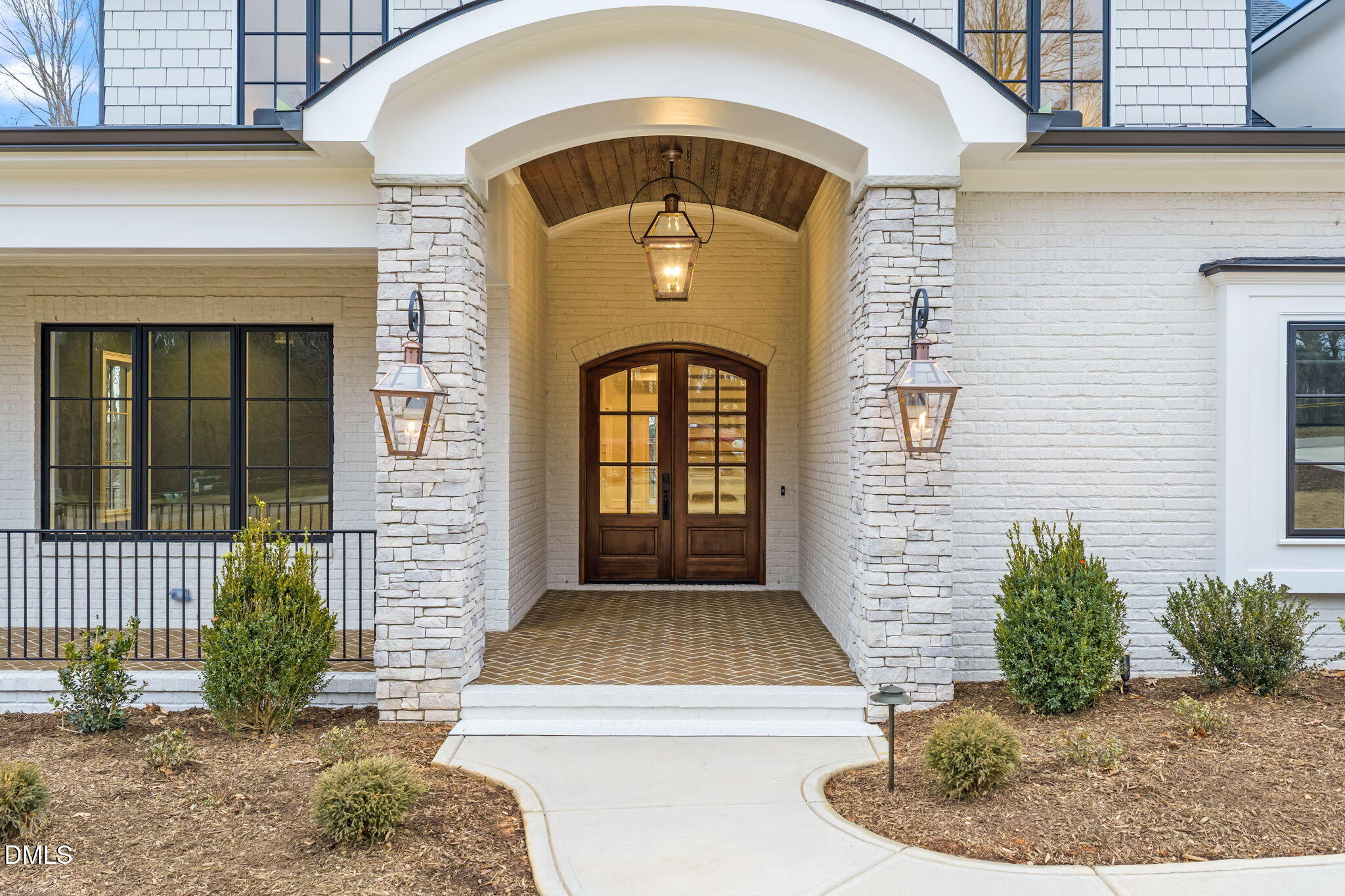 1712 Legacy Ridge Lane