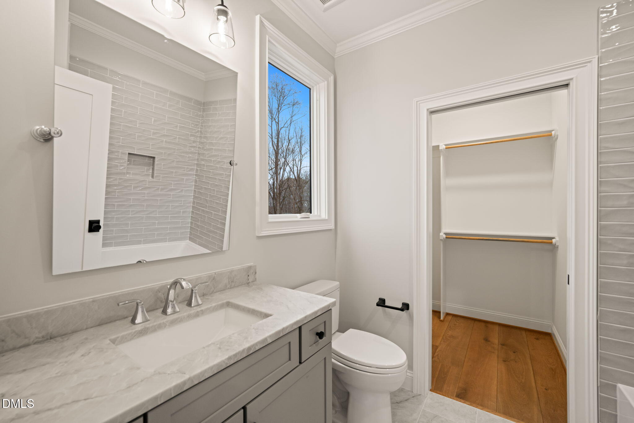 1712 Legacy Ridge Lane