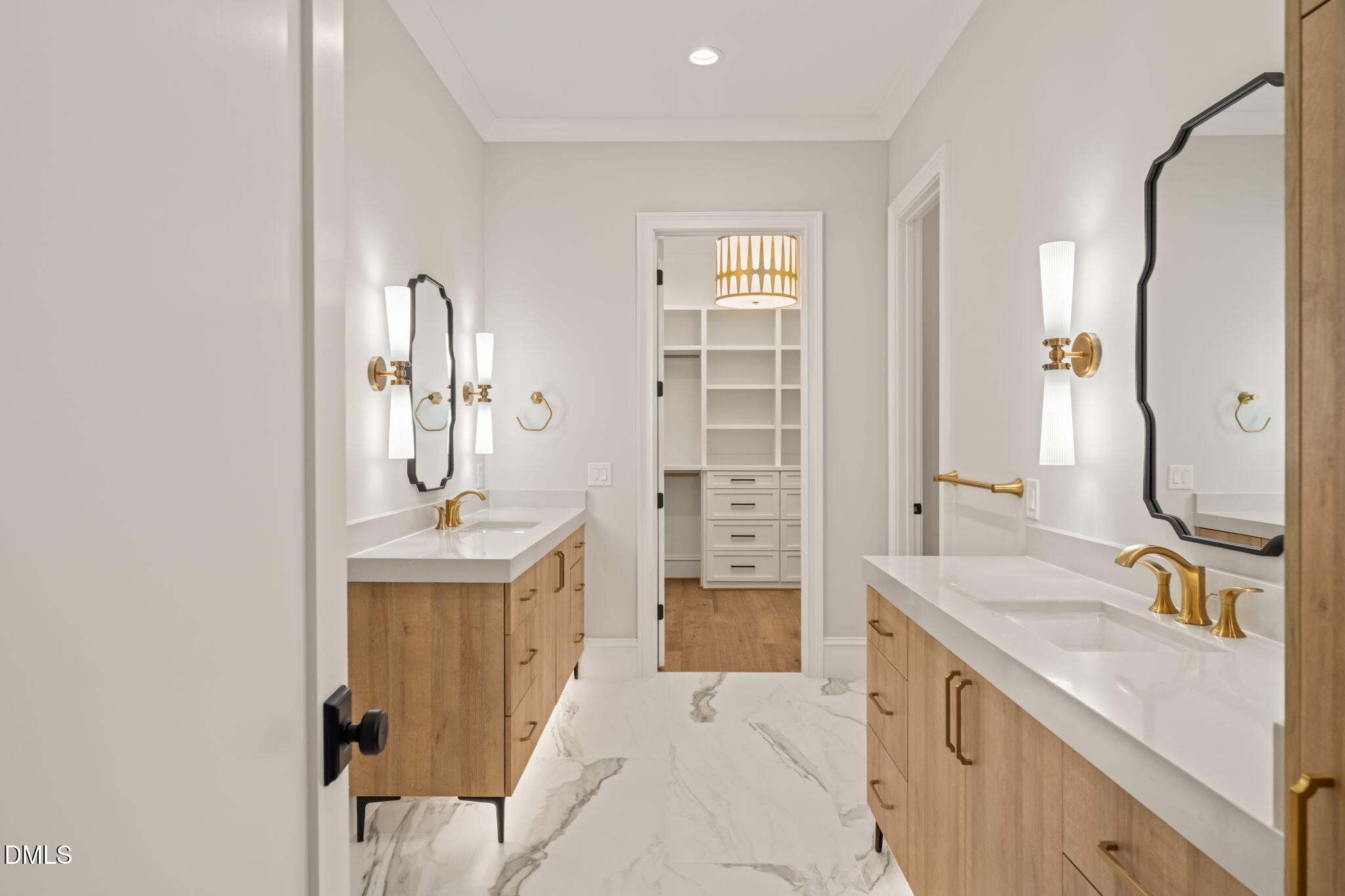 1712 Legacy Ridge Lane