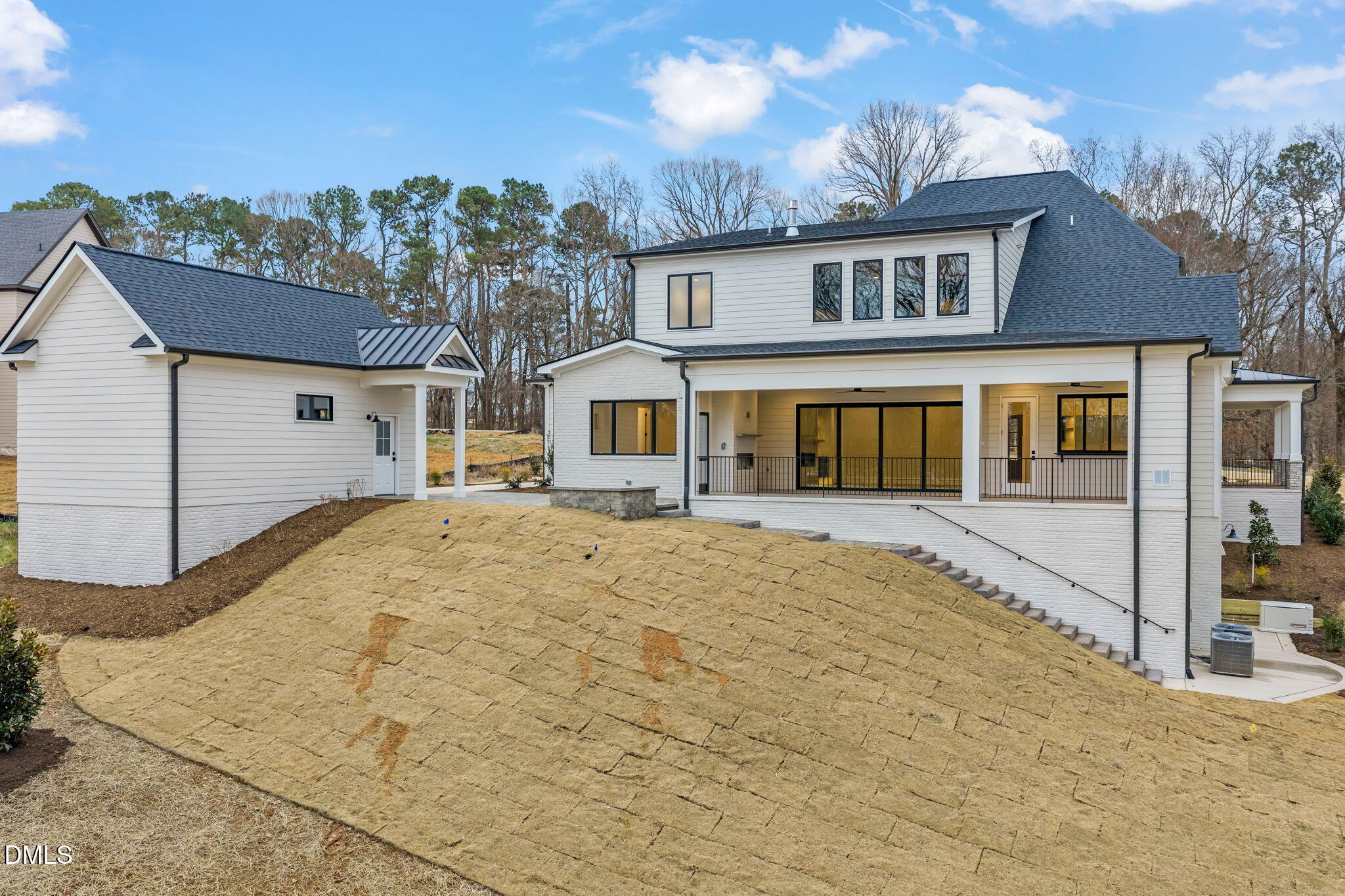 1712 Legacy Ridge Lane