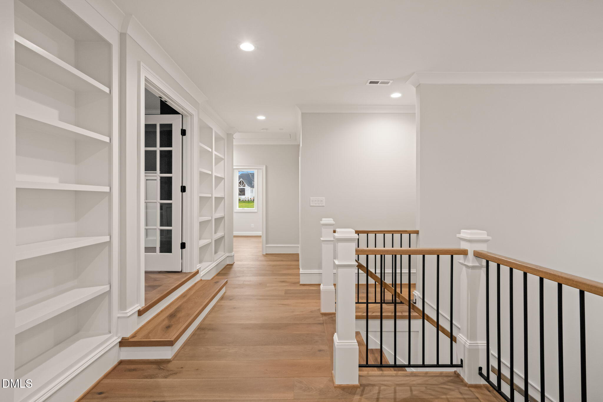 1712 Legacy Ridge Lane