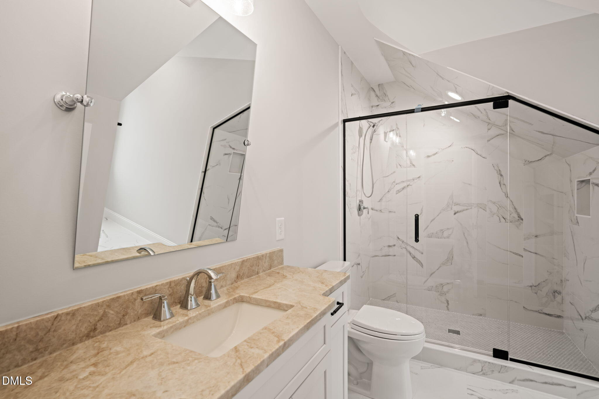 1712 Legacy Ridge Lane