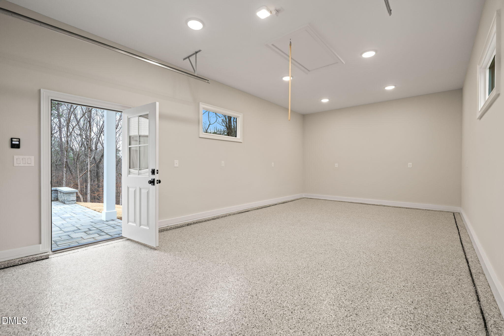 1712 Legacy Ridge Lane