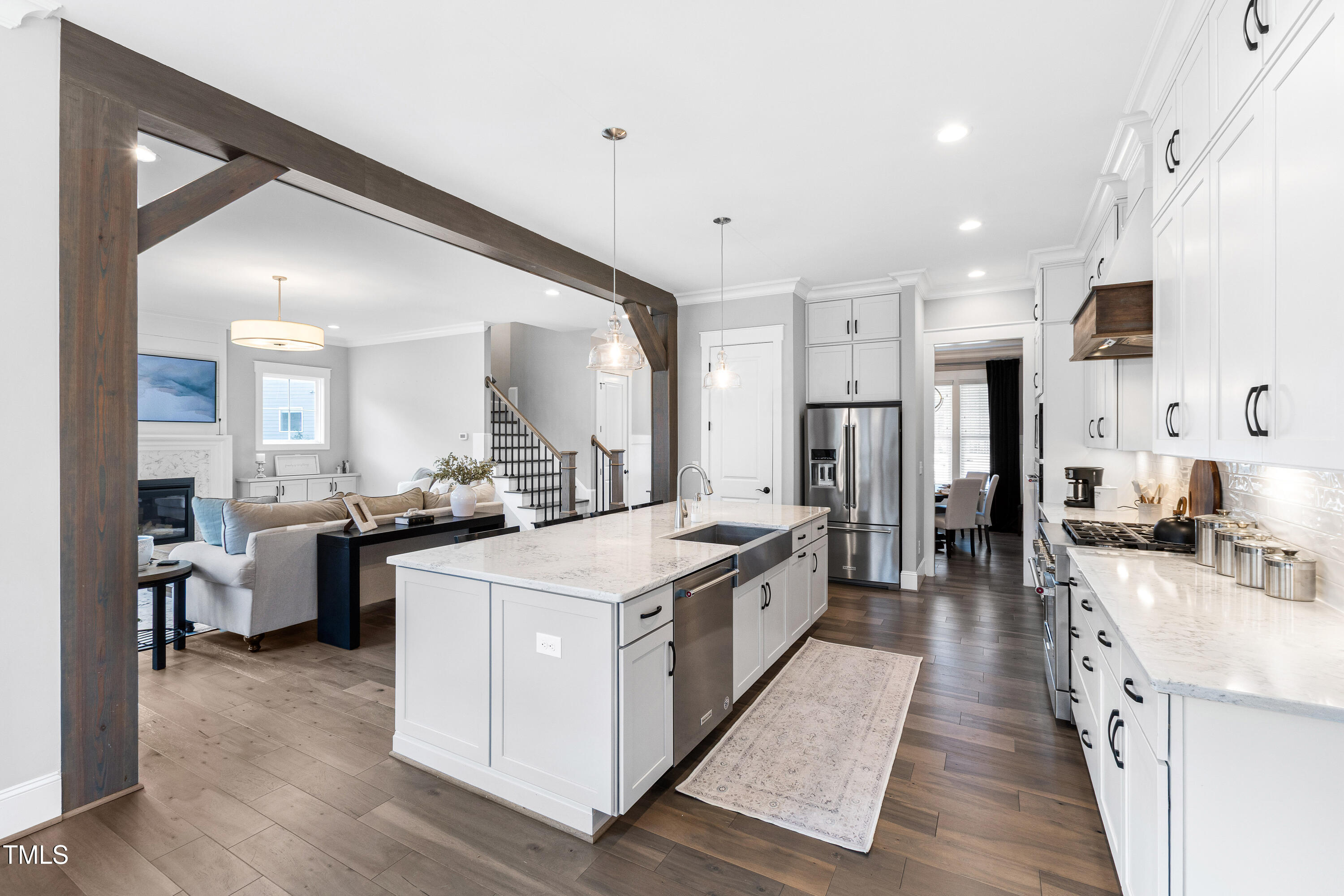 6108 Norwood Place Court