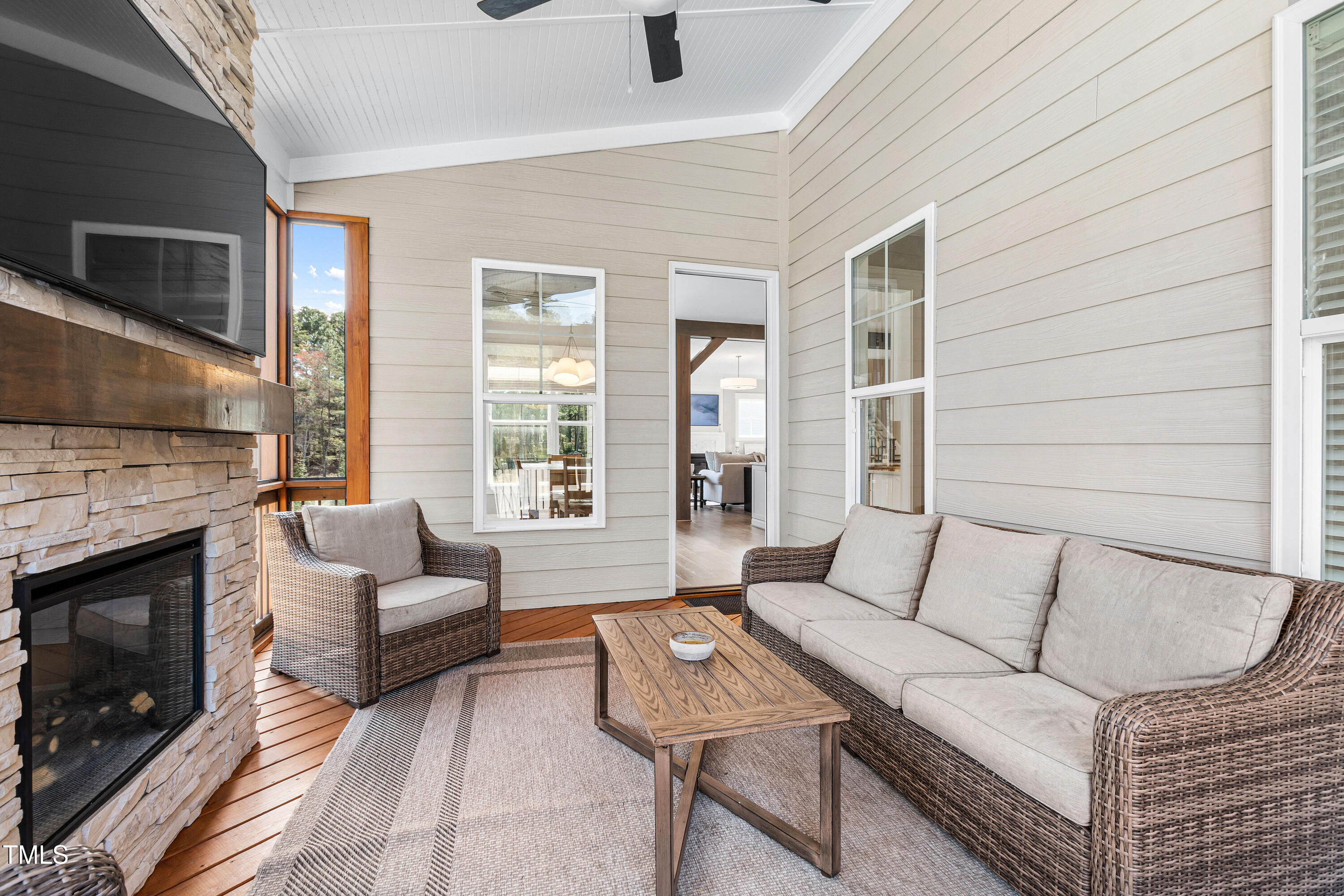6108 Norwood Place Court