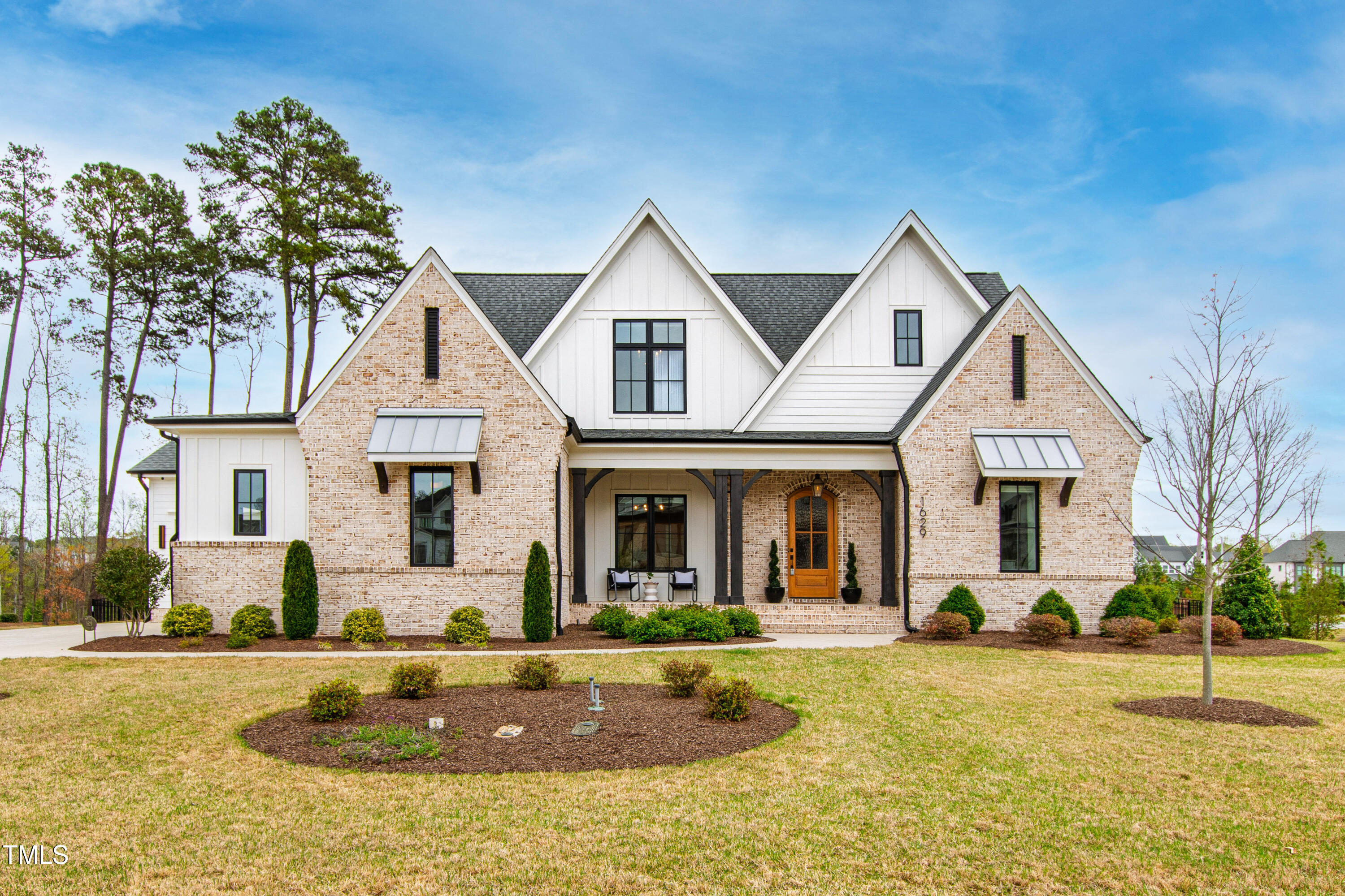 1629 Montvale Grant Way