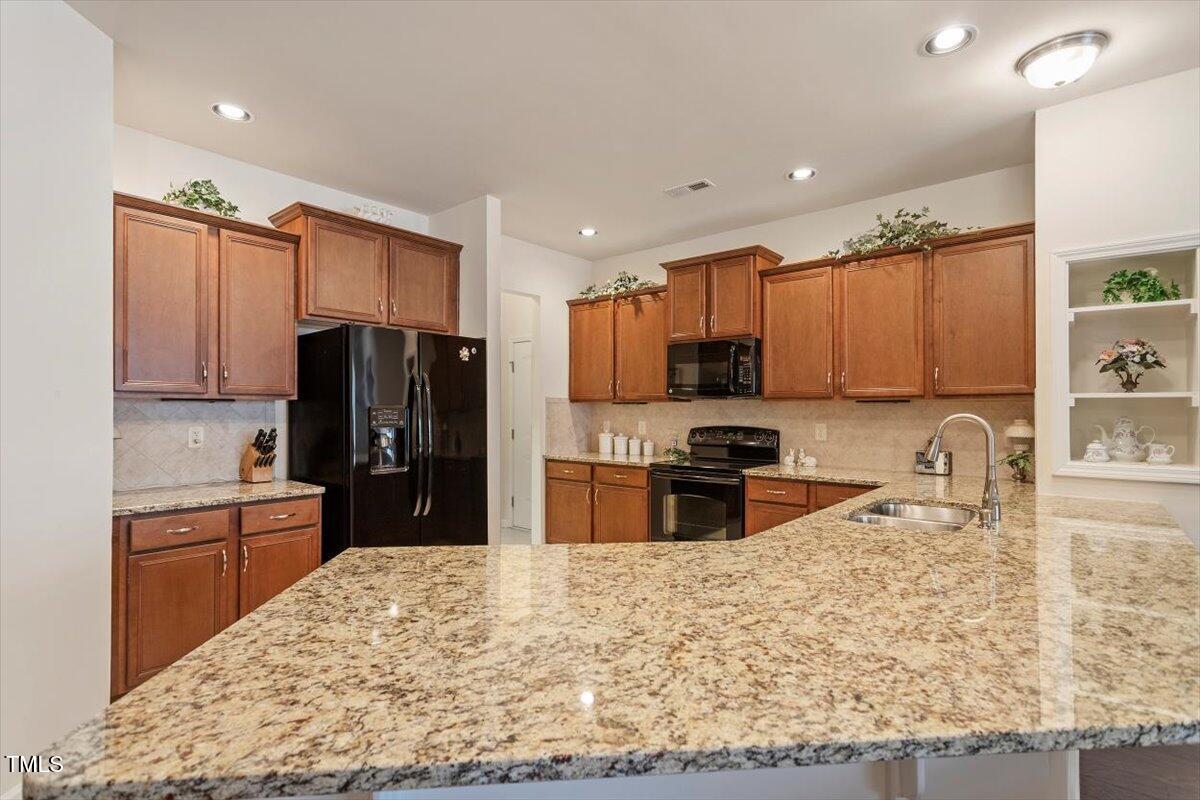 4712 Bright Pebble Court