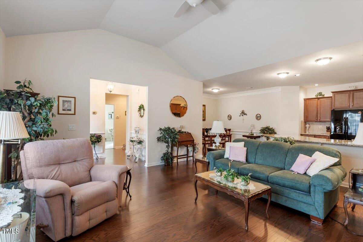 4712 Bright Pebble Court