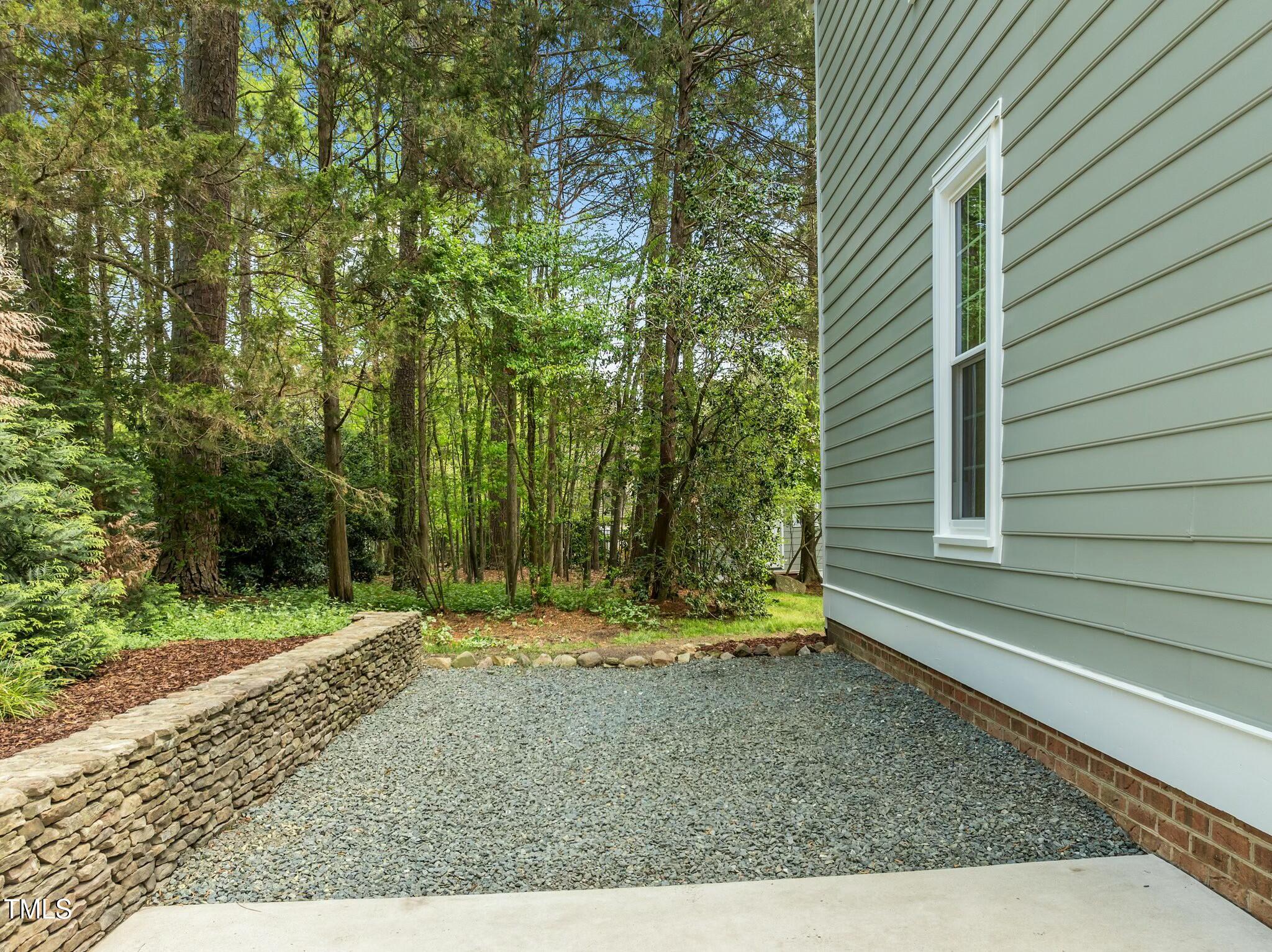 105 Toynbee Place