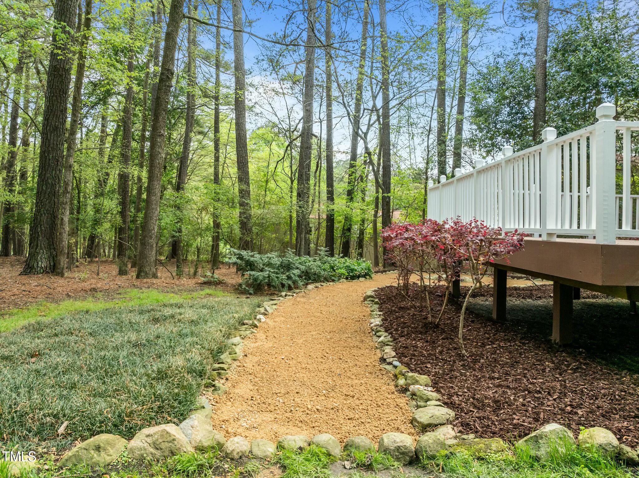 105 Toynbee Place