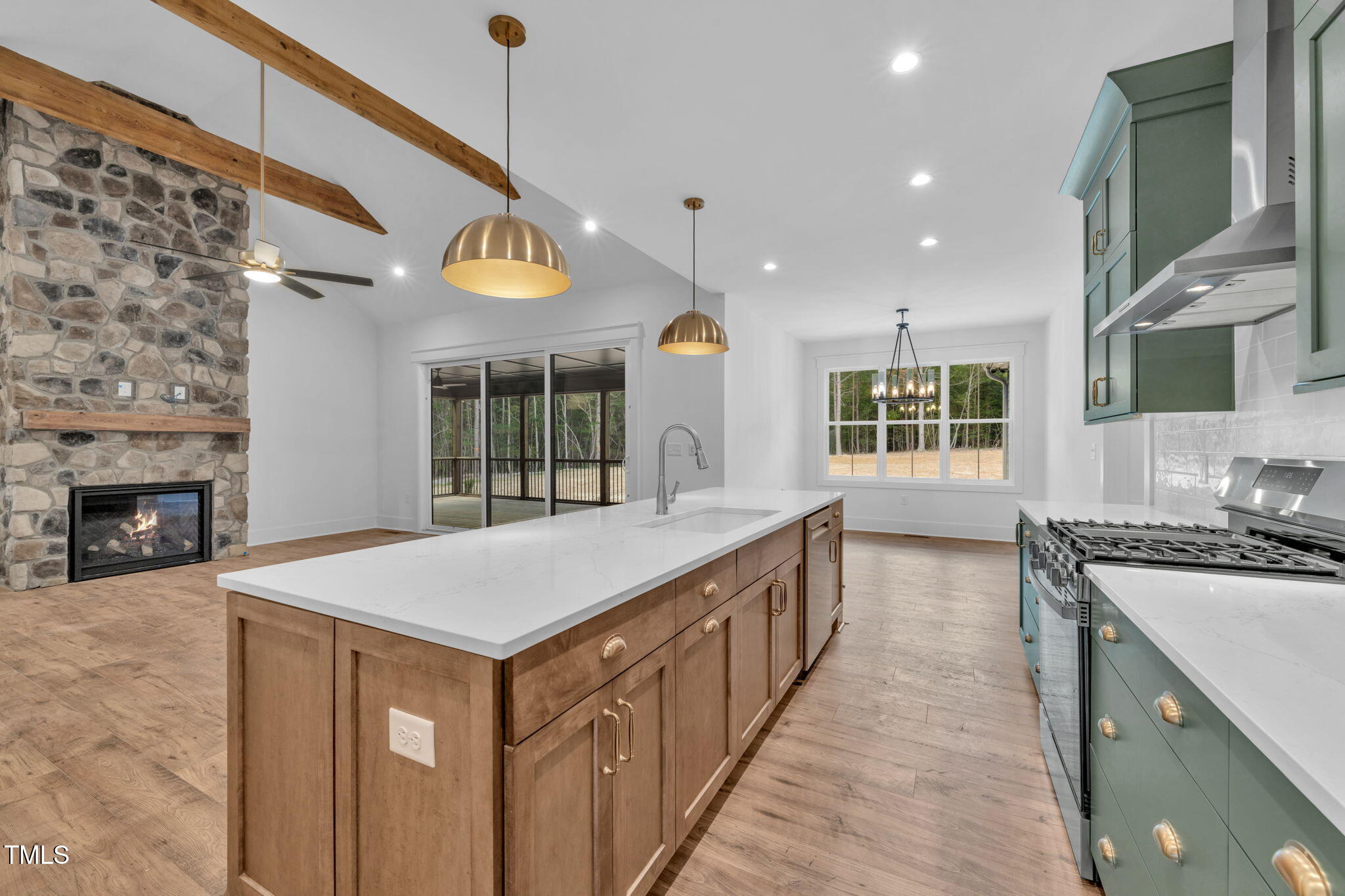 435 Pilot Ridge Road