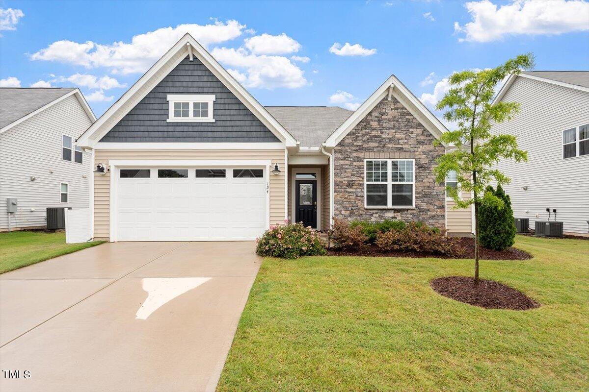 124 Alta Crest Lane