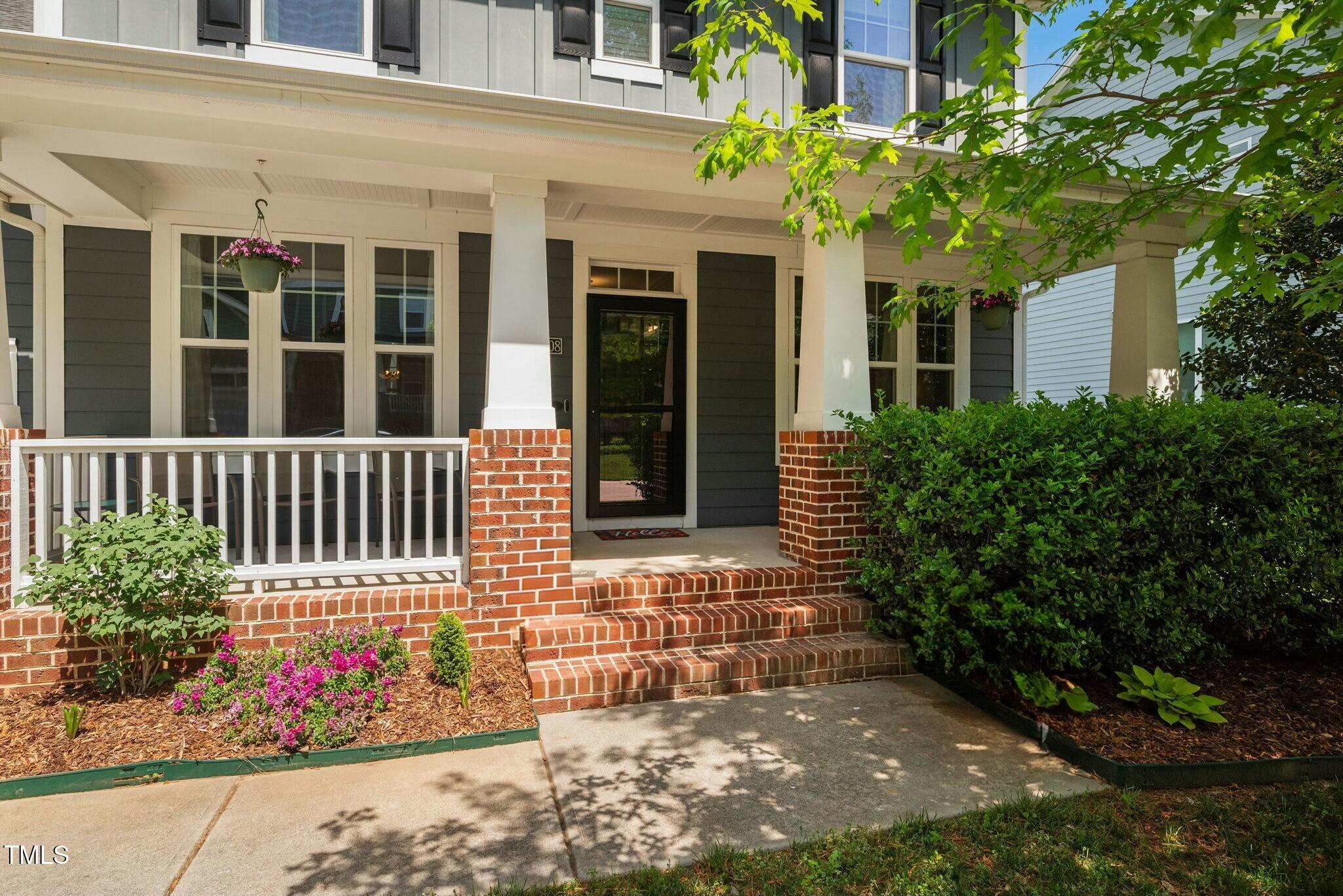11808 Venture Oak Way