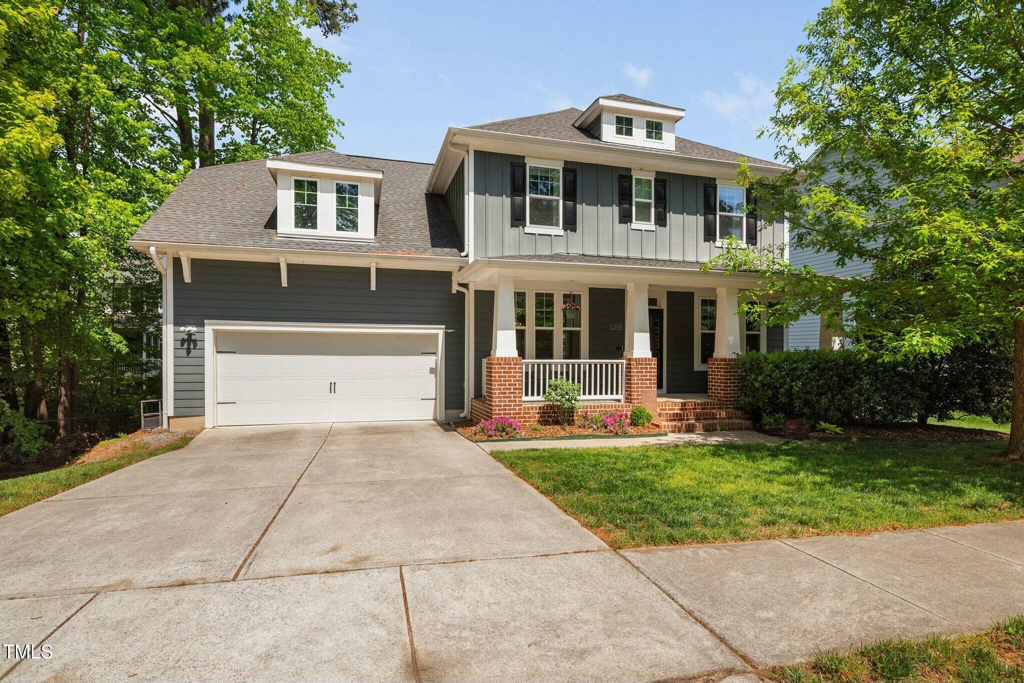 11808 Venture Oak Way