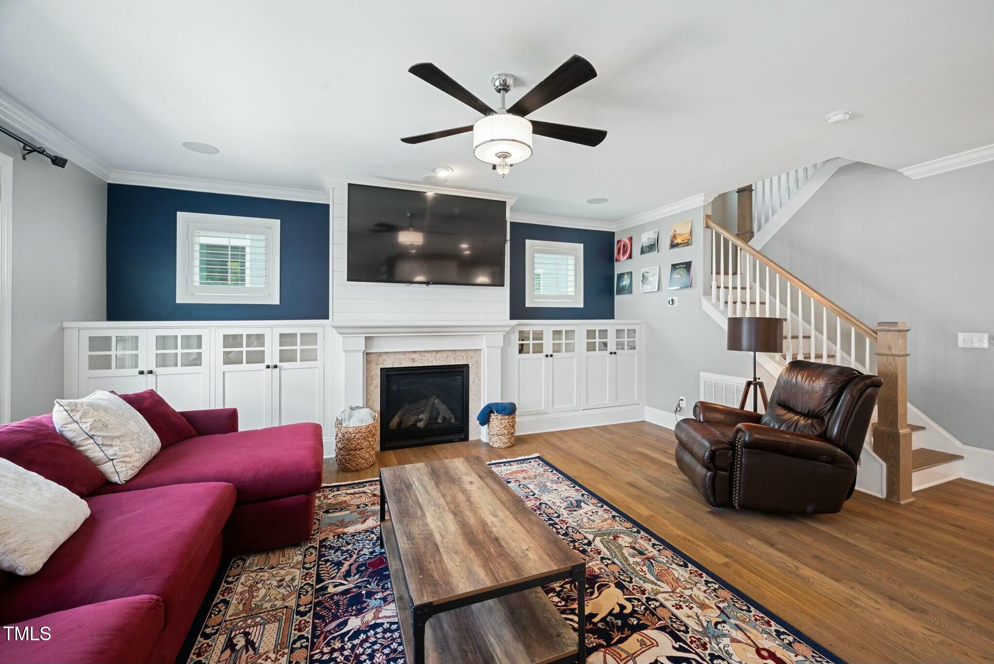 11808 Venture Oak Way