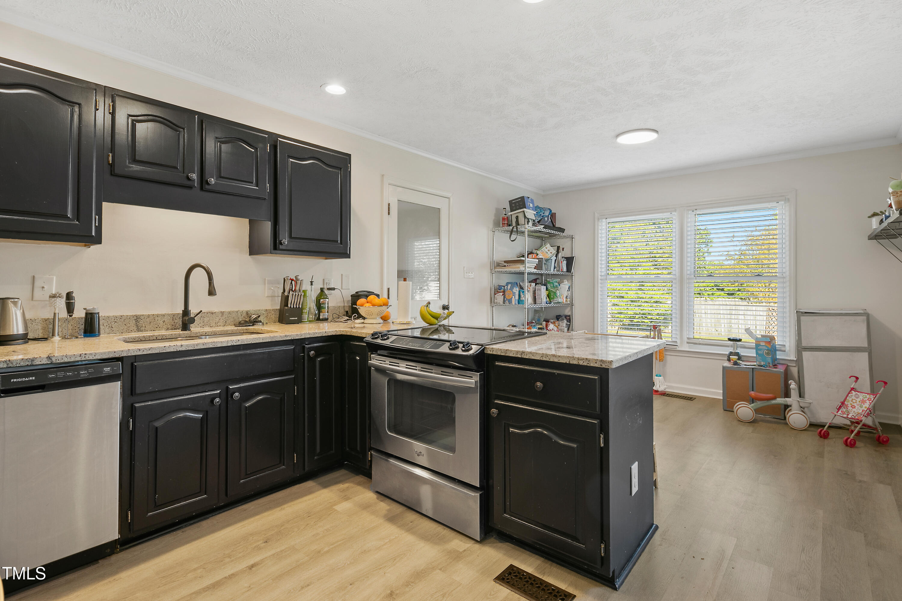 3461 Green Valley Road