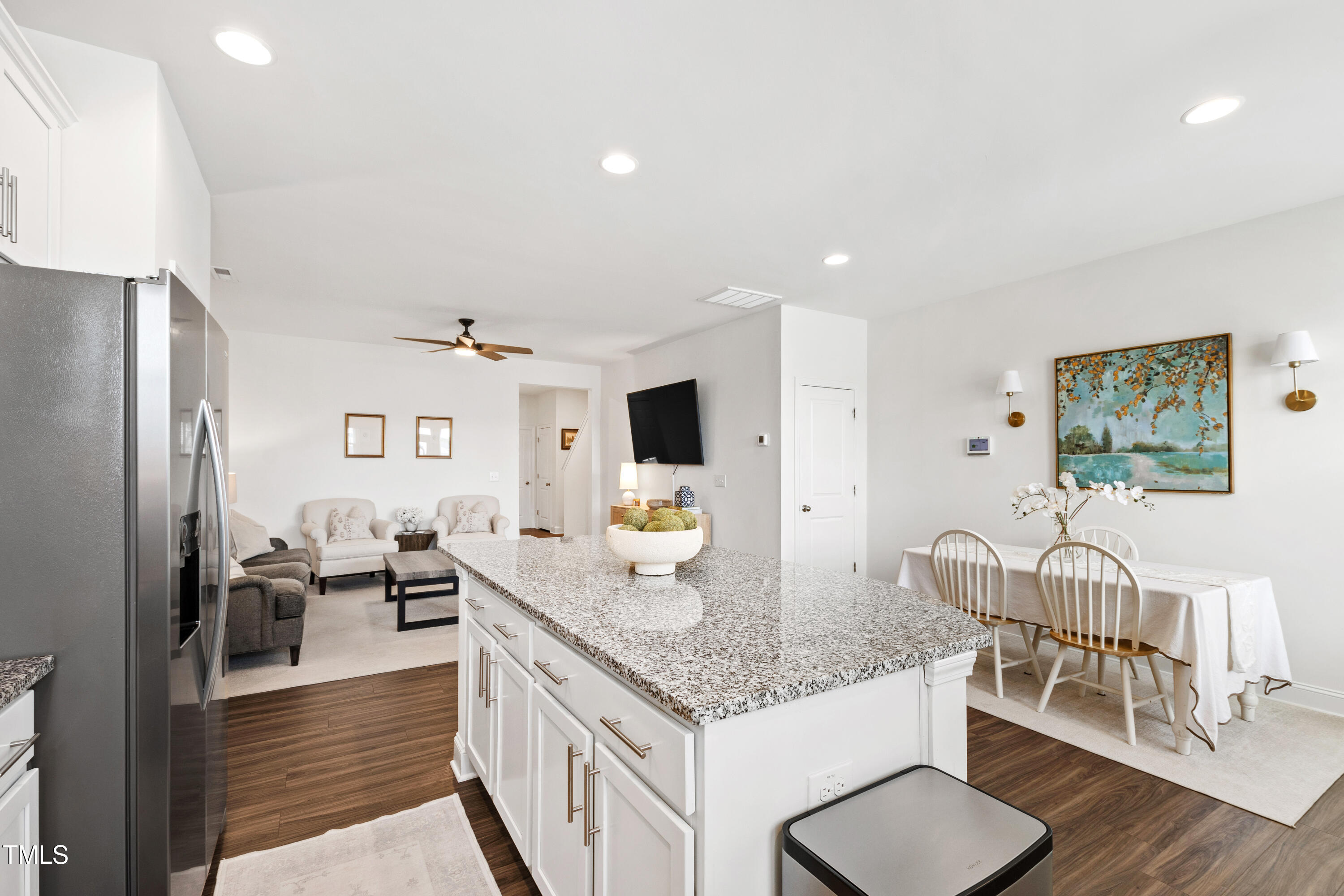 1820 Grassy Falls Lane