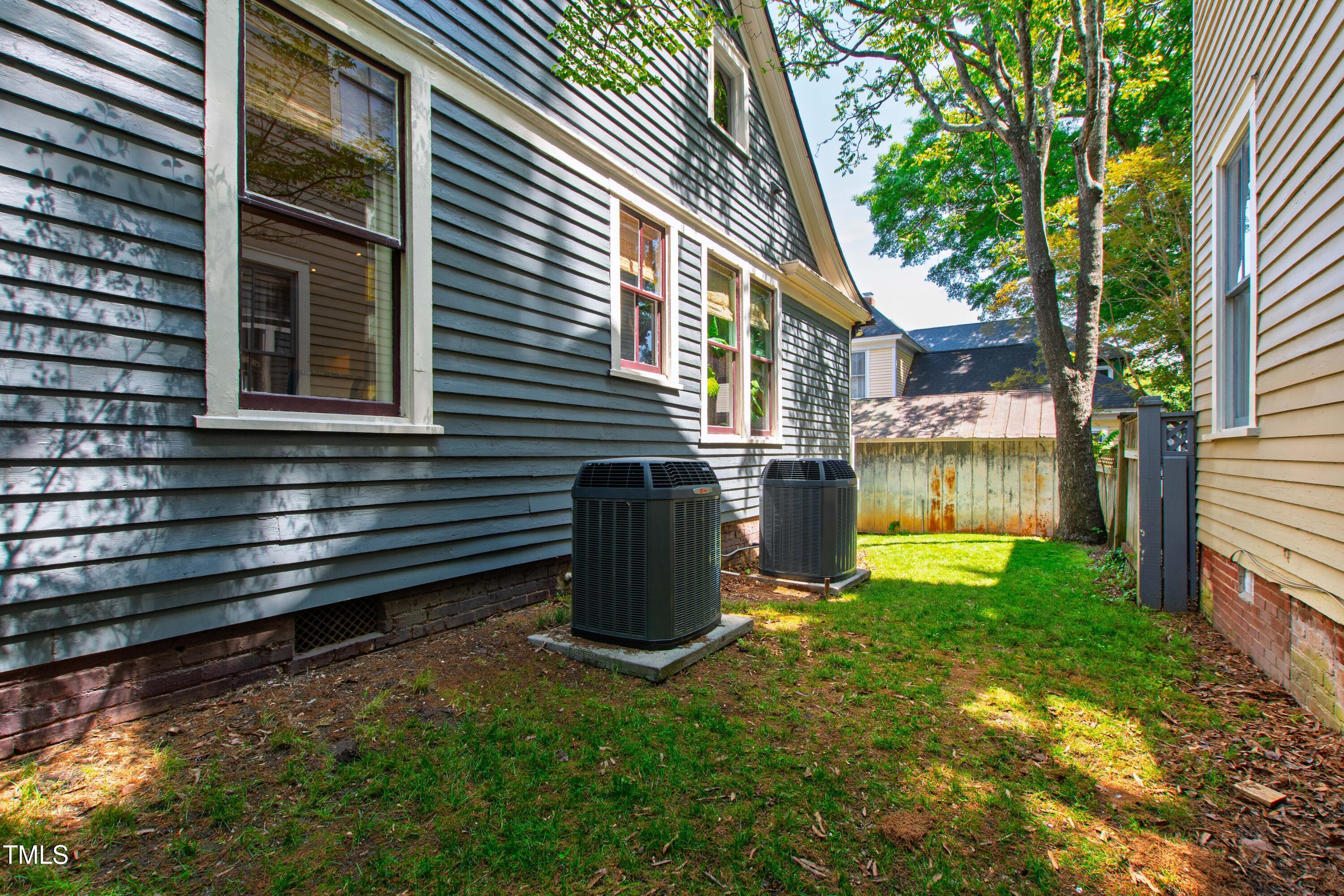 130 N Bloodworth Street