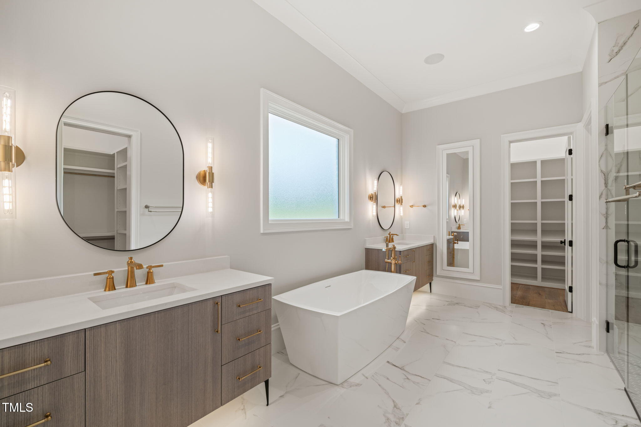 9004 Meadow Pointe Court