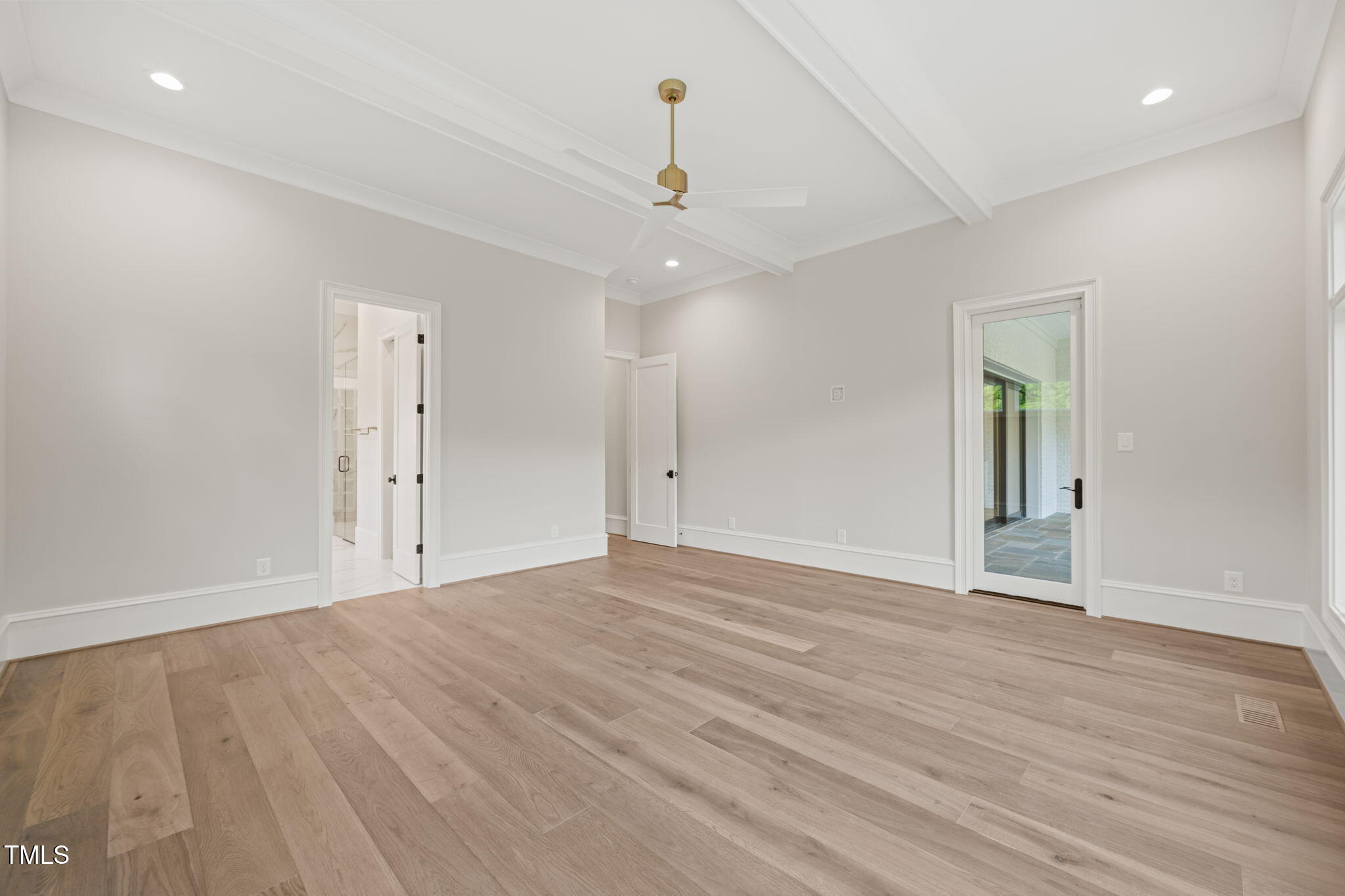 9004 Meadow Pointe Court