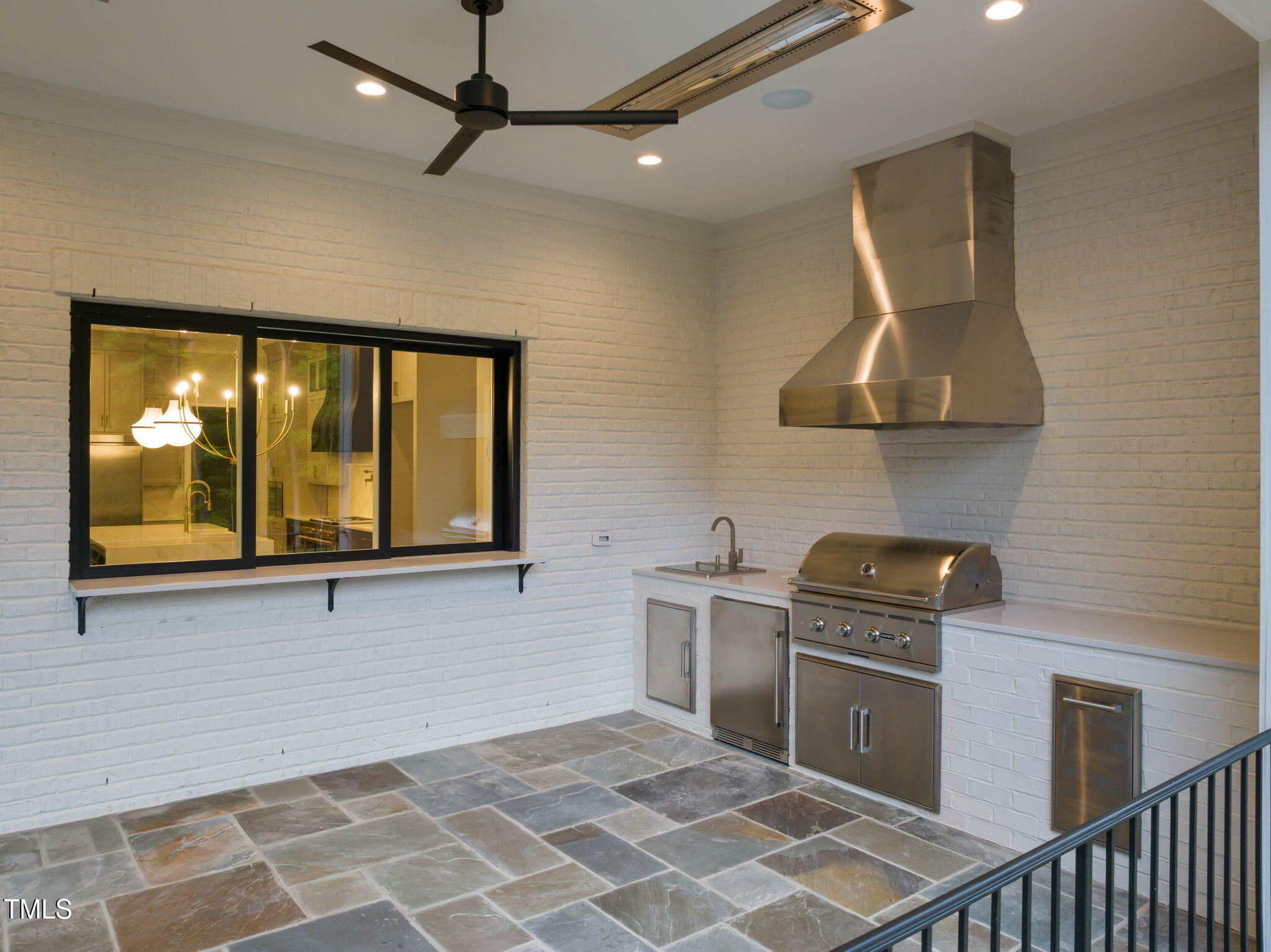 9004 Meadow Pointe Court