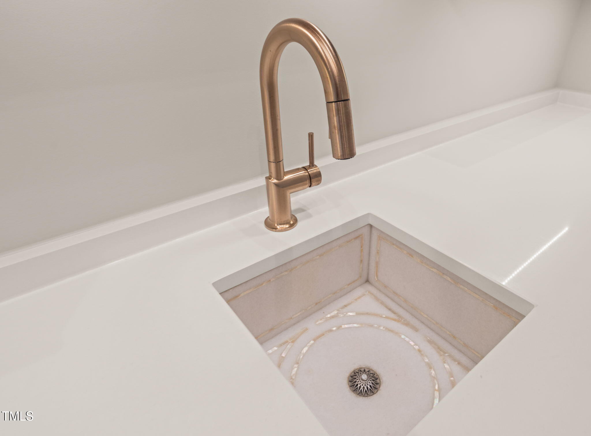 9004 Meadow Pointe Court