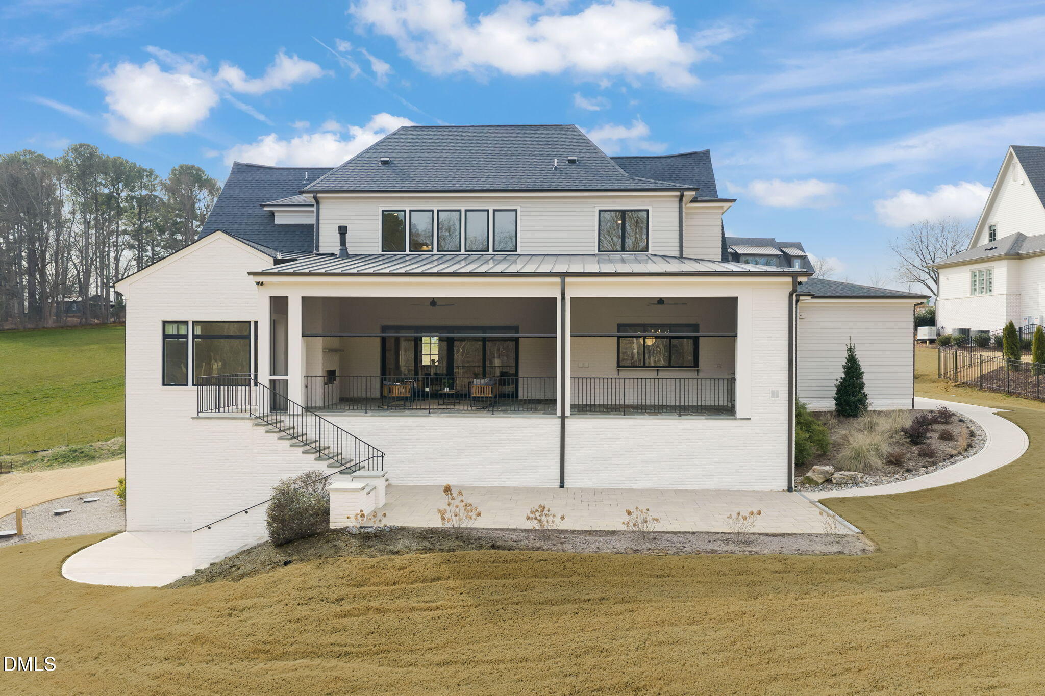 9004 Meadow Pointe Court