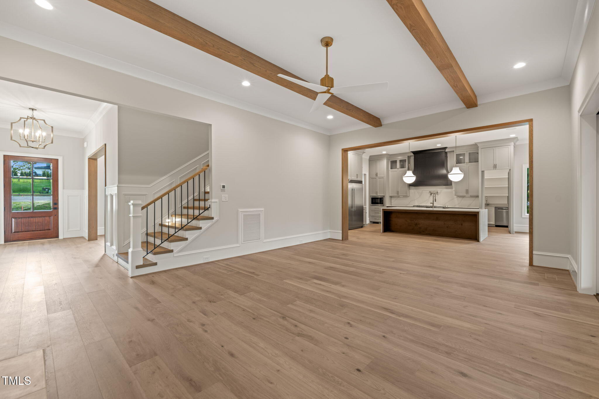 9004 Meadow Pointe Court