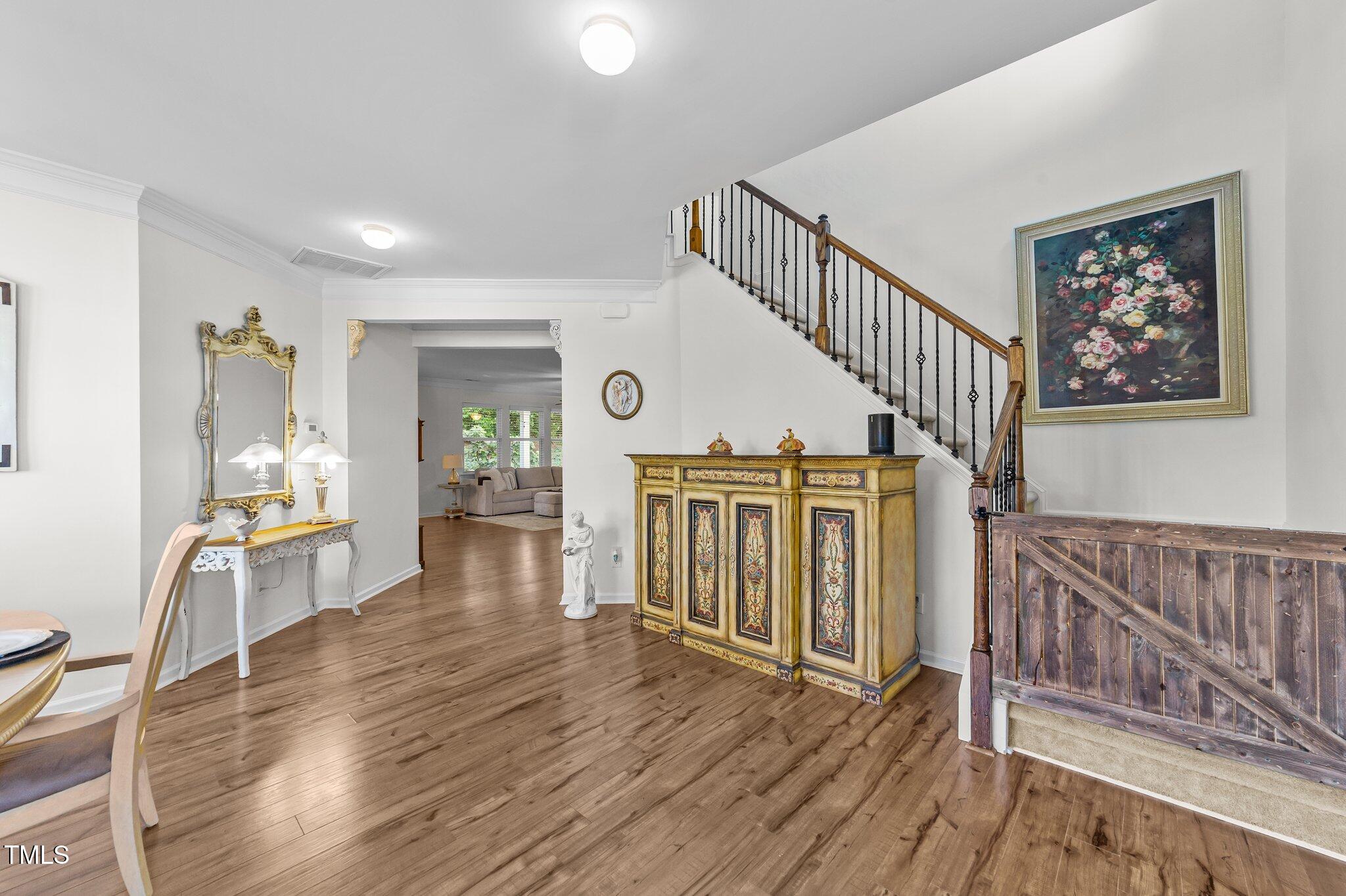 108 Yosemite Court
