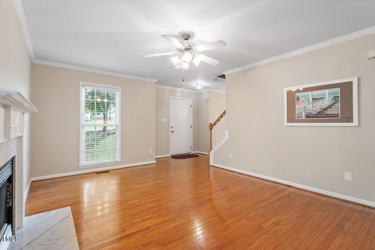 1614 Finnsbury Drive