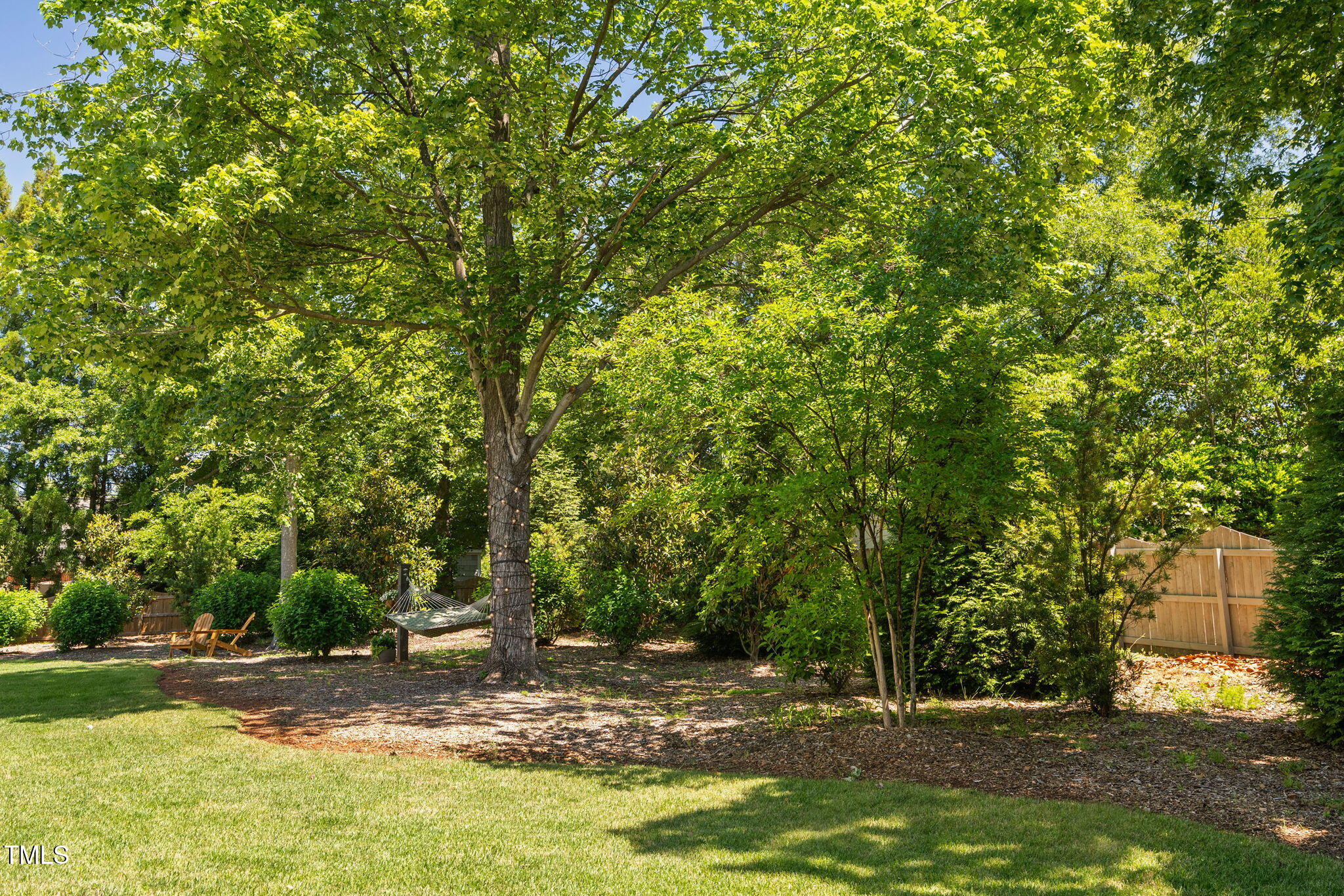 4404 Yadkin Drive