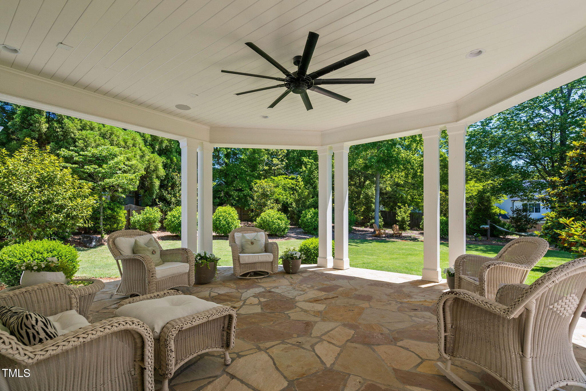 4404 Yadkin Drive