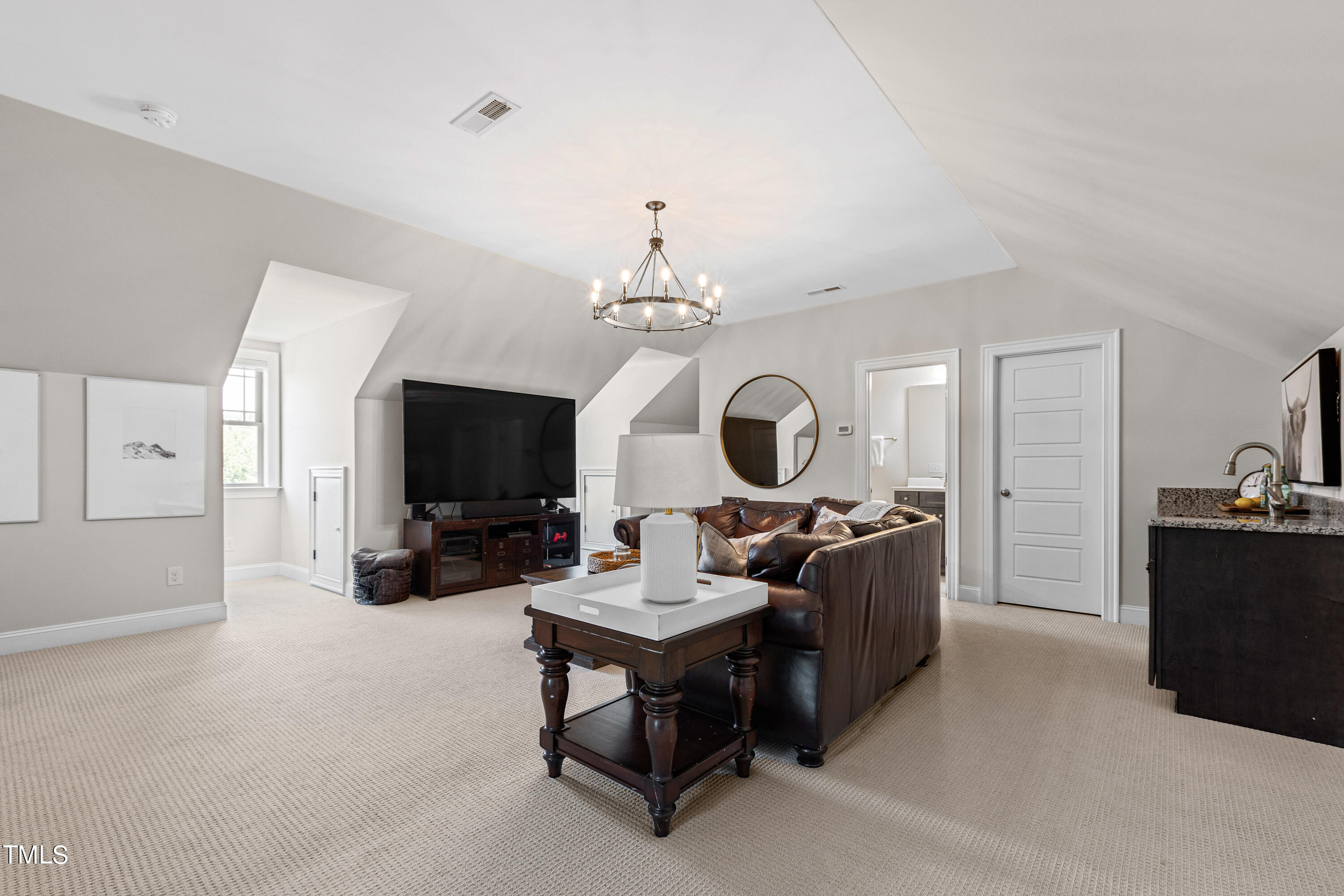 3209 Bryant Falls Court