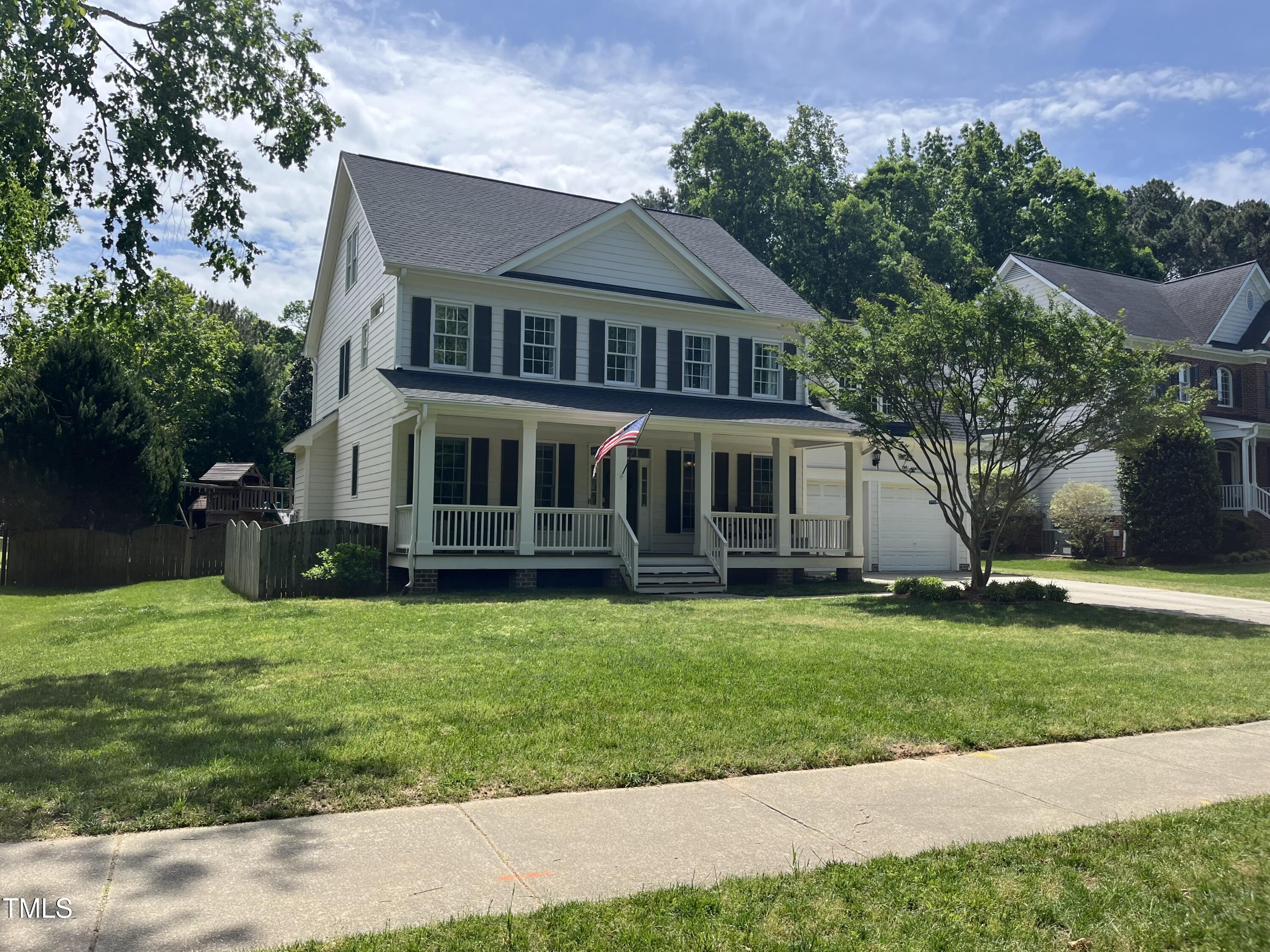 106 Lyndenbury Drive