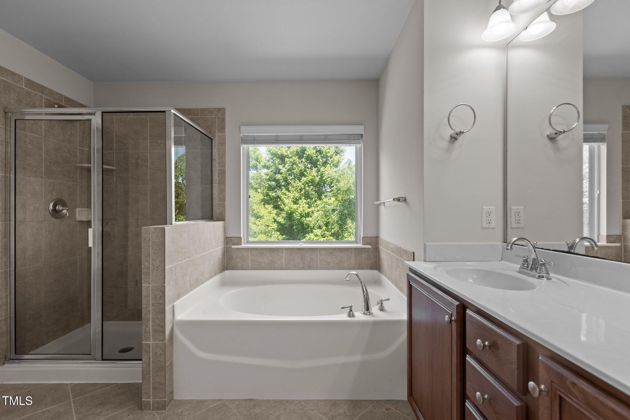 2082 Weston Green Loop Loop