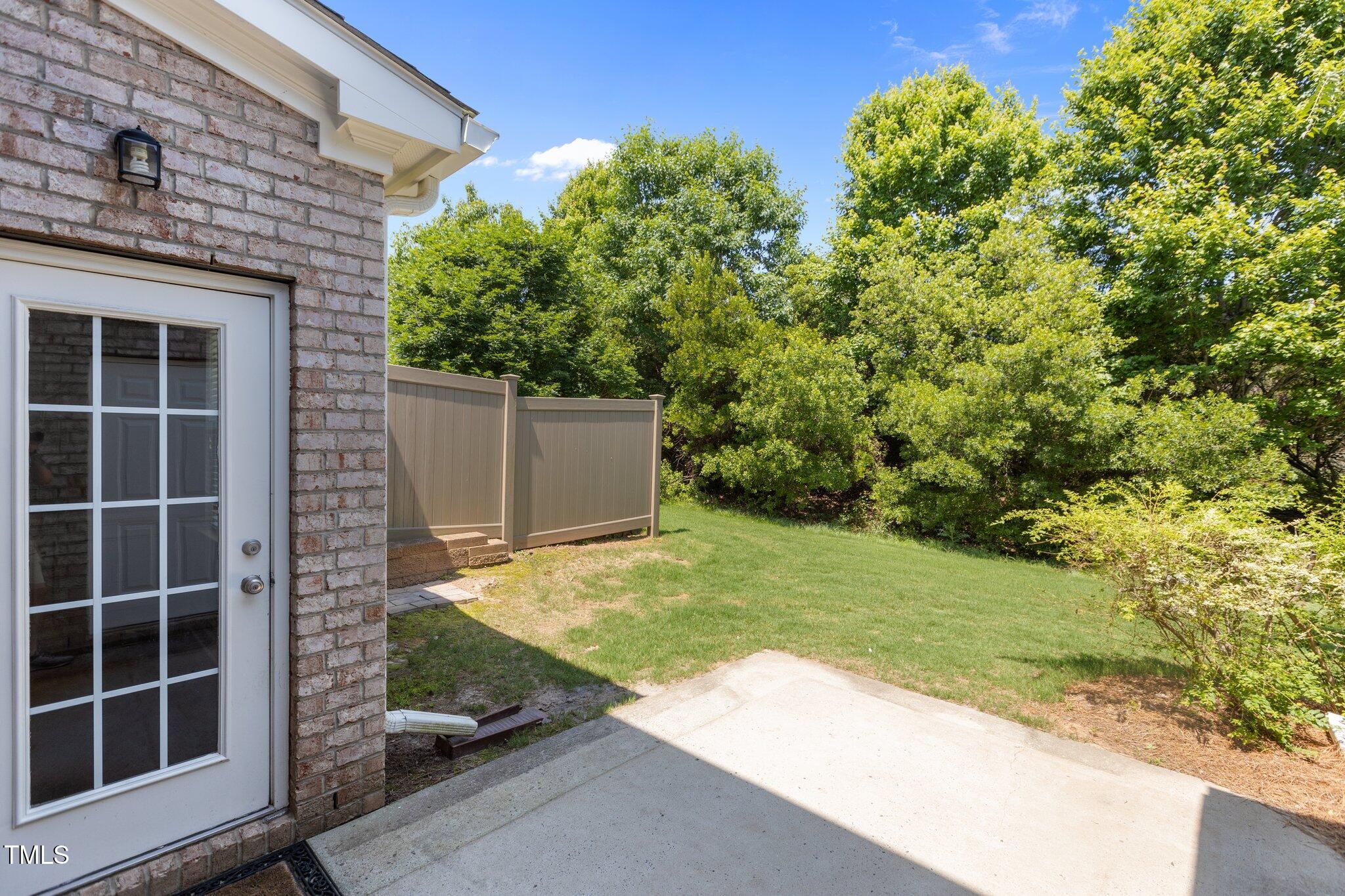 2082 Weston Green Loop Loop