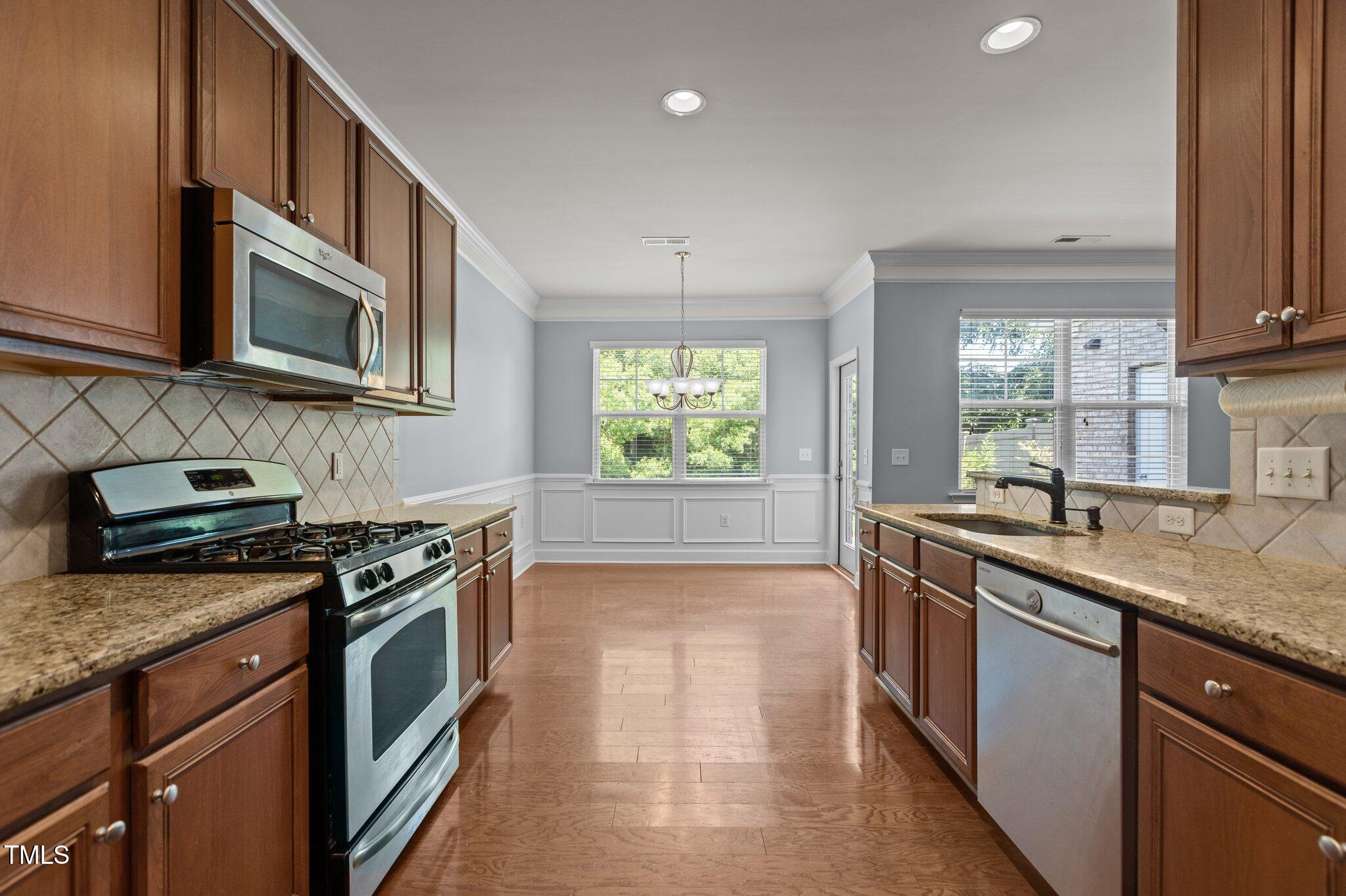 2082 Weston Green Loop Loop