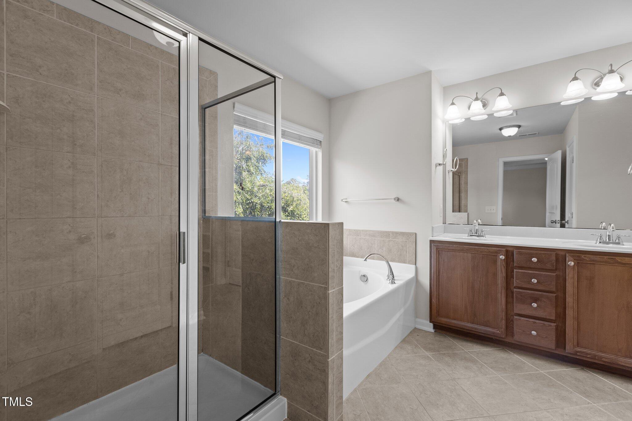 2082 Weston Green Loop Loop