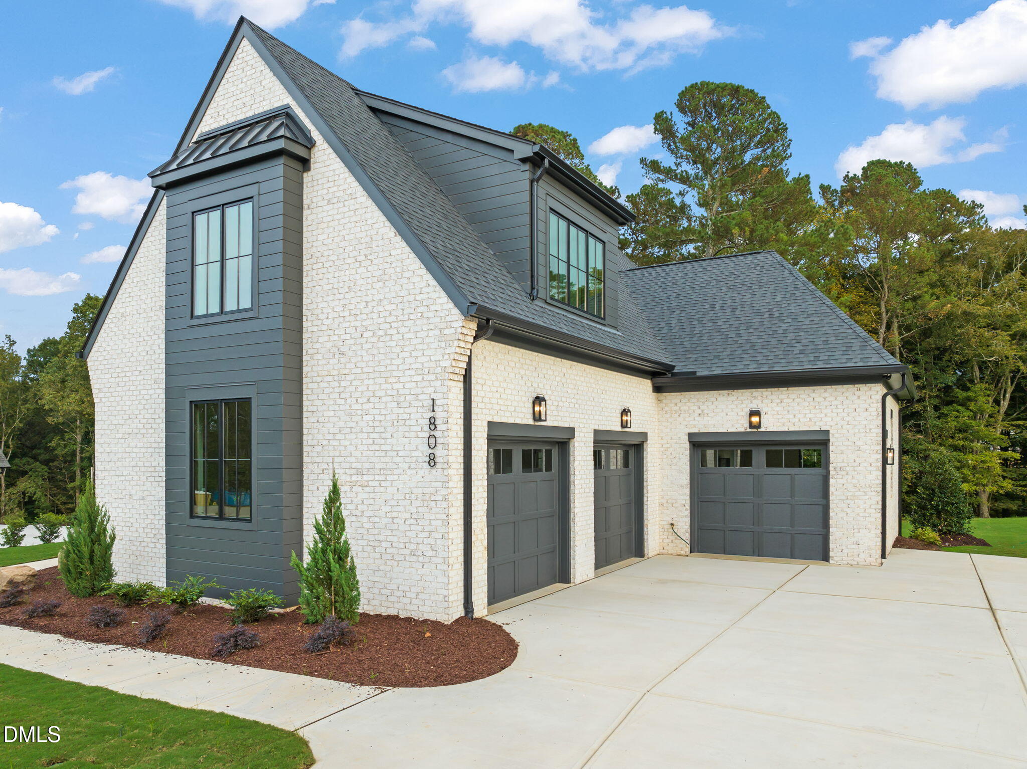 1808 Stream Manor Court