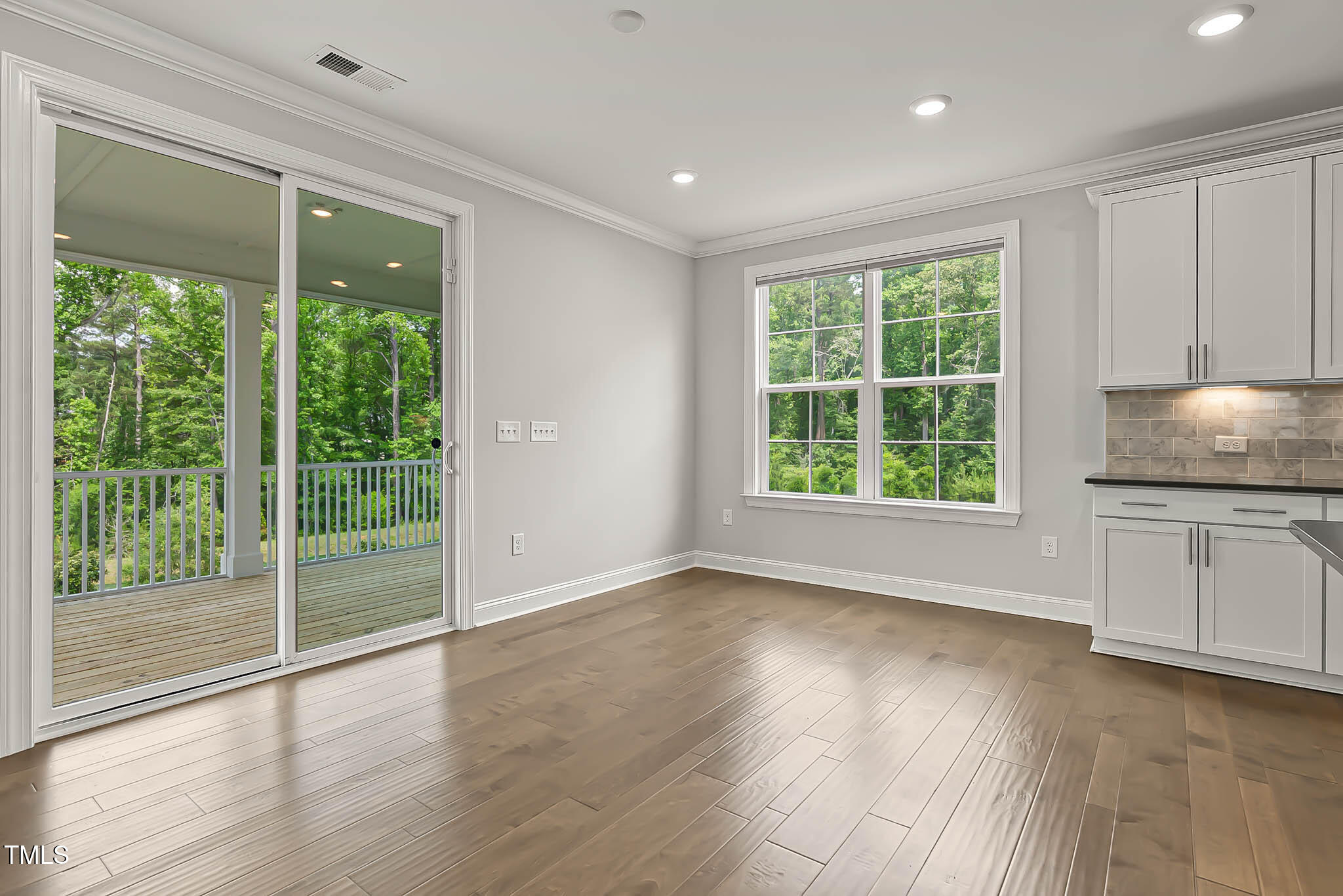 359 Abbot Place