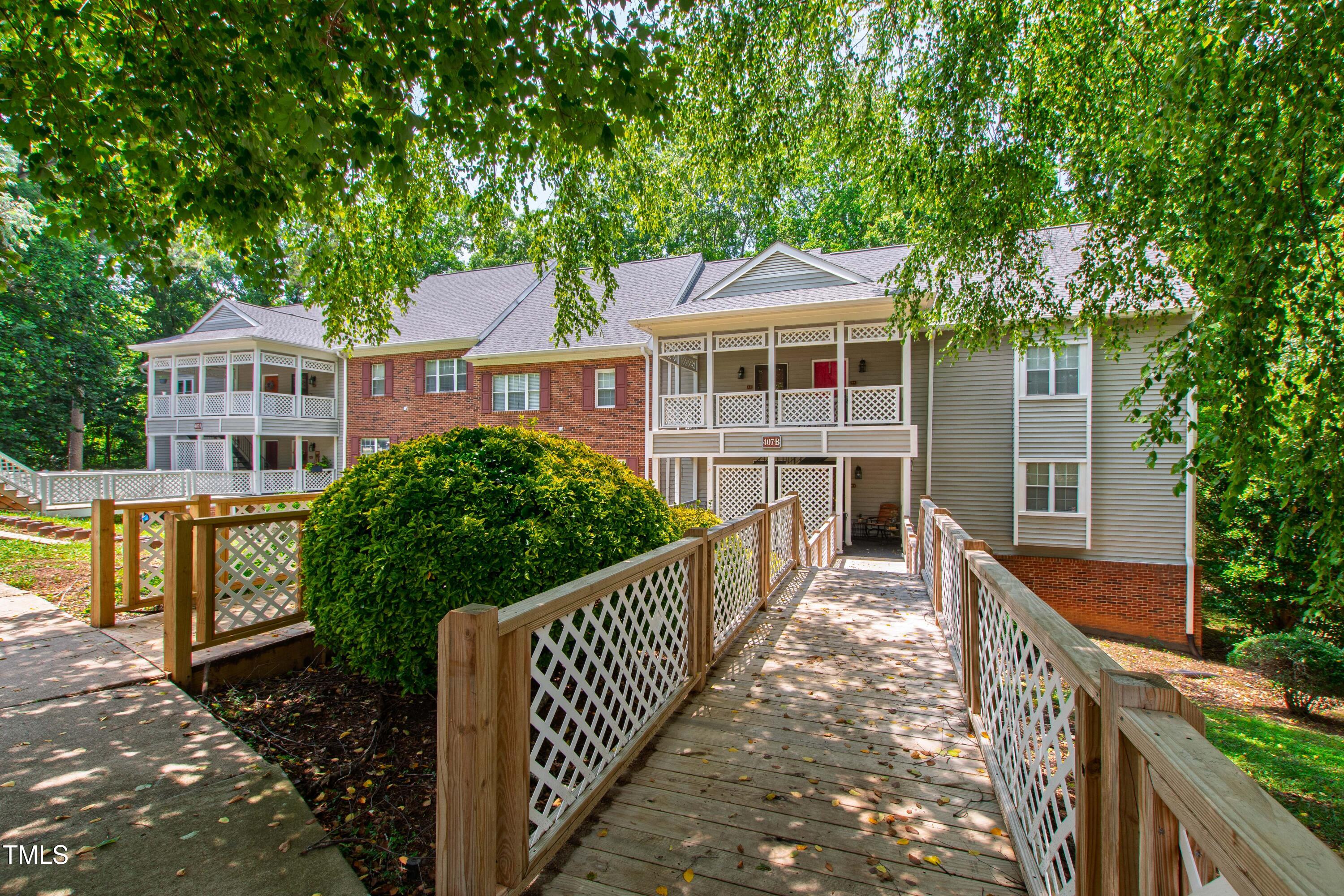 407 Gooseneck Drive # B1